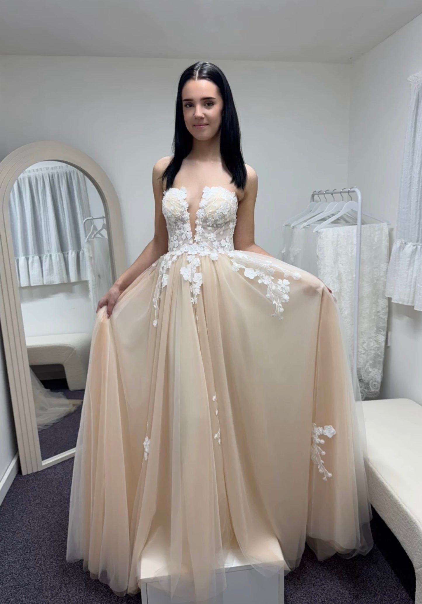 Vanessa | Floral Tulle A-Line Wedding Dress with Detachable Long Sleeves