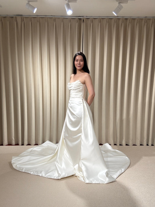 Natiallia | Satin Mermaid Wedding Dress with Detachable Train