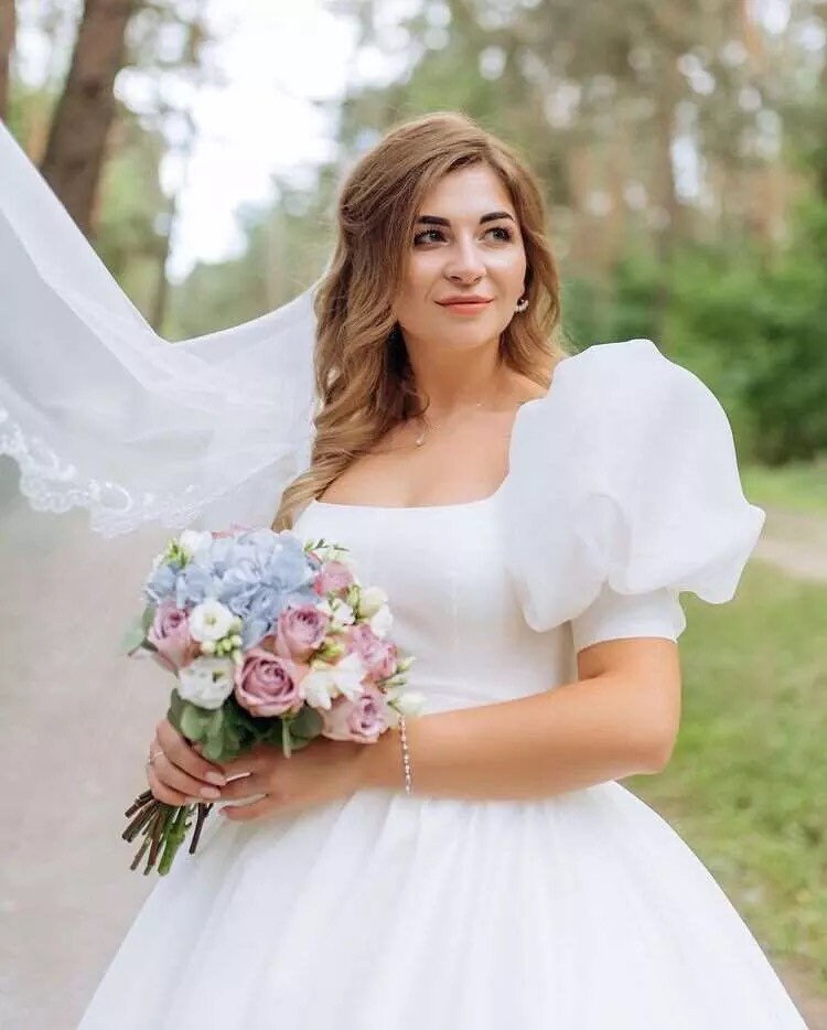 Puff Short Sleeves Wedding Bridal Dress with Detachable Bow, After Party Gown, Simple, Modern Elegant French Style, Customizable US