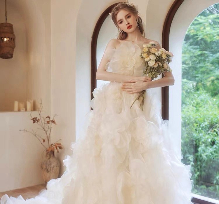 Ivory Tulle Fairytale A-line Floral Wedding Bridal Dress Custom Elegant Prom Party Gown Boho Princess Lolita Classic Romantic.