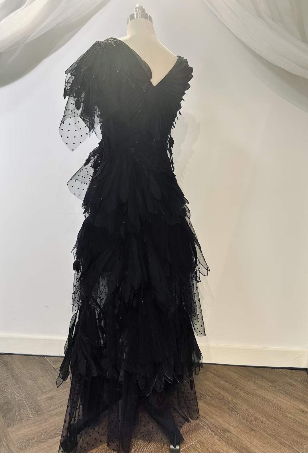 White/Black swan dress, Unique wedding prom dresses for rehearsal dinner bridal shower, Elopement Engagement dress, Courthouse civil wedding