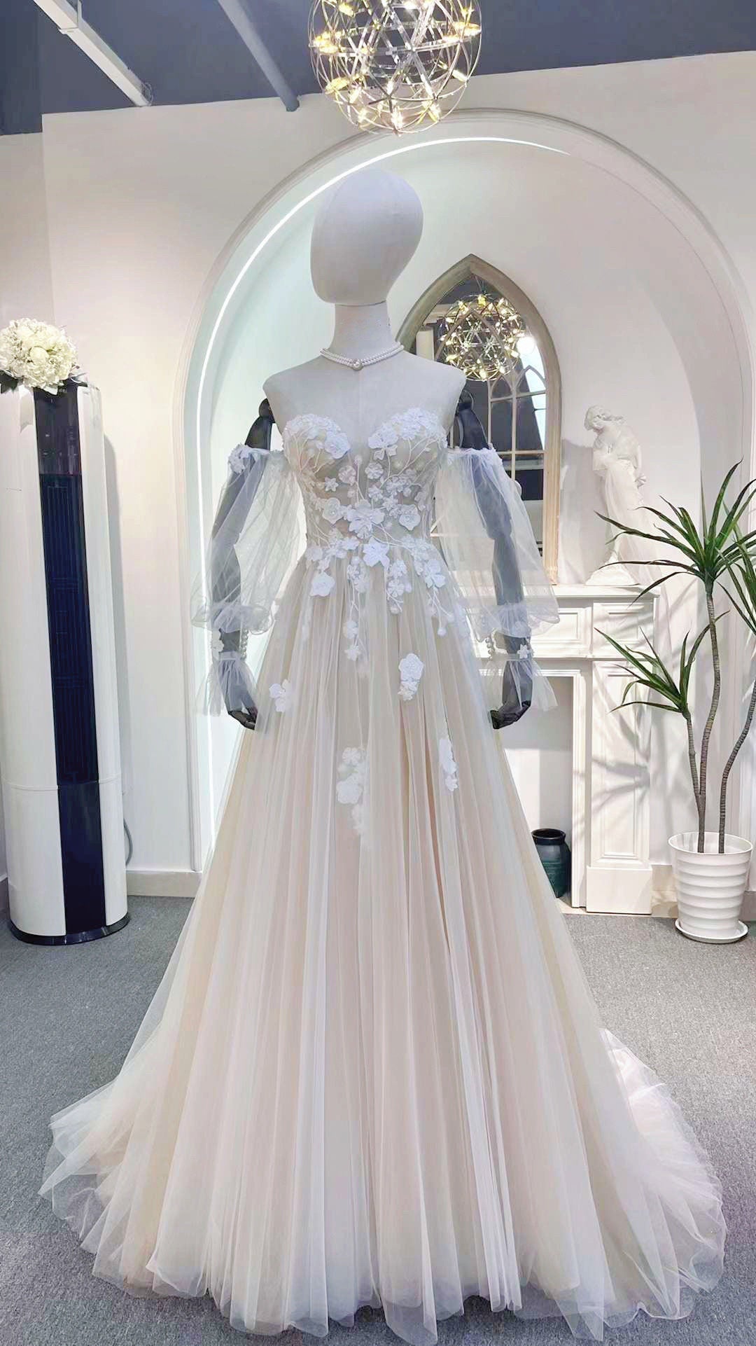 Long Sleeve Fairytale A-line Tulle Wedding Bridal Dress, Custom Off Shoulder Elegant Prom Party Gown, Floral Boho Beach Princess Romantic