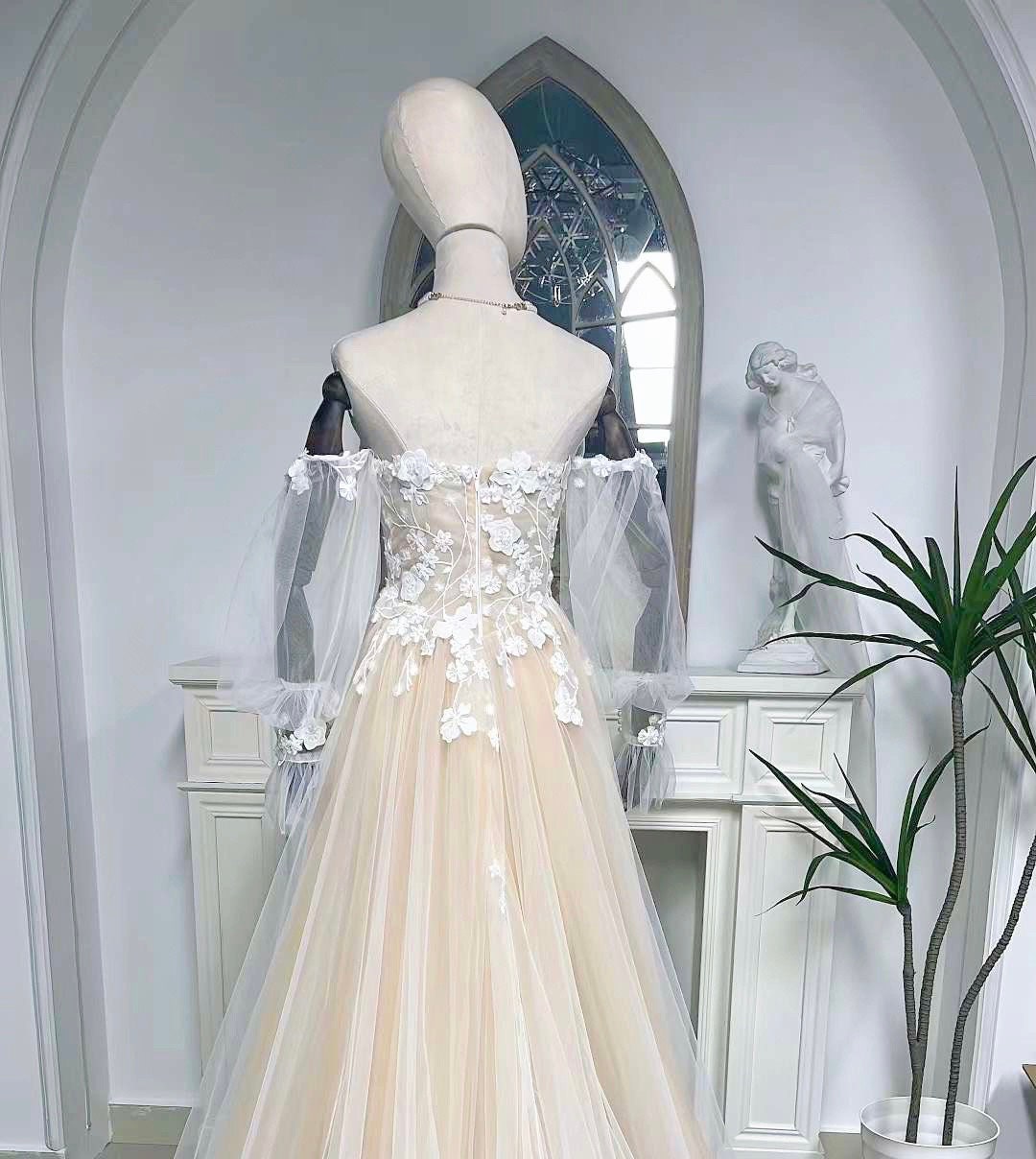 Long Sleeve Fairytale A-line Tulle Wedding Bridal Dress, Custom Off Shoulder Elegant Prom Party Gown, Floral Boho Beach Princess Romantic