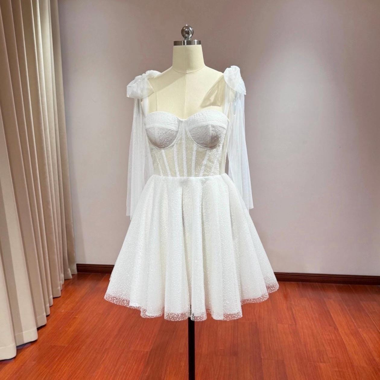 Alice | Sample dress Shindig Threads Alice | Sample dress Shindig Threads