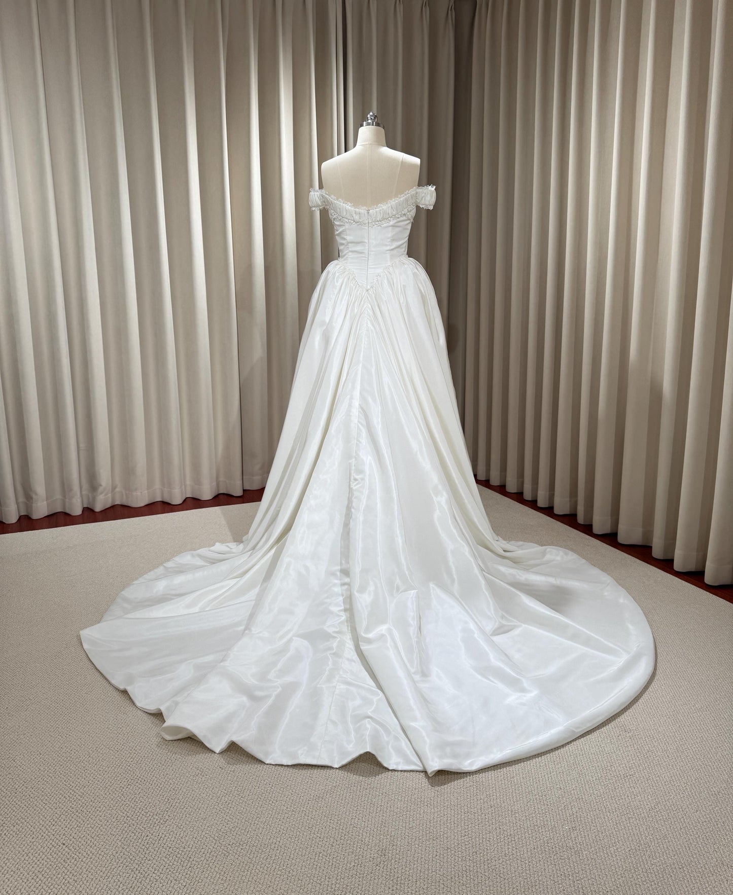 Off the Shoulder Taffeta Wedding Dress with Detachable sleeves, Custom Modest Courthouse Civil Wedding Princess Ball Gown