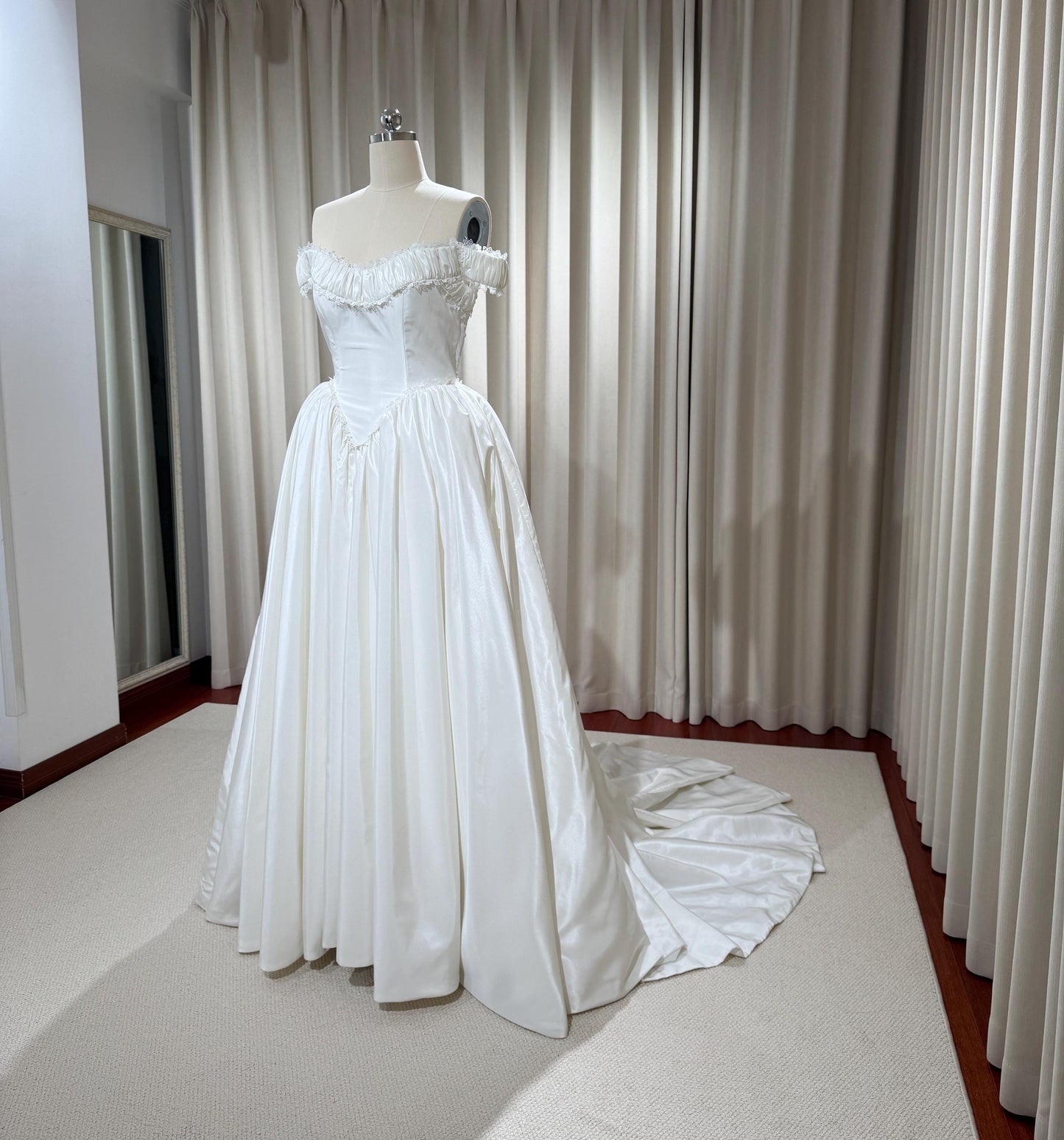 Off the Shoulder Taffeta Wedding Dress with Detachable sleeves, Custom Modest Courthouse Civil Wedding Princess Ball Gown