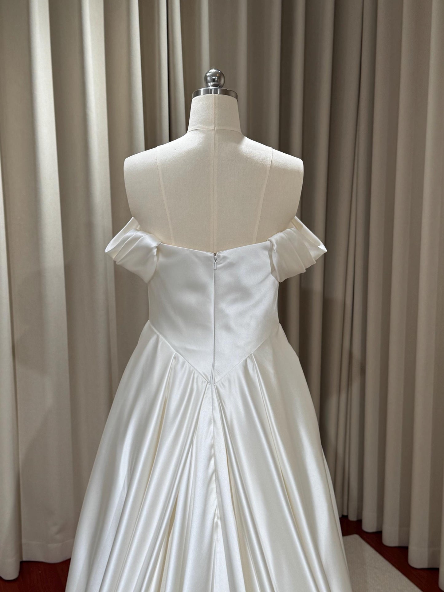 Minimalist Off Shoulder Satin Corset Basque Waist Wedding Dress, Custom Simple Elegant Bridal Gown Classic Style, Courthouse Civil Wedding