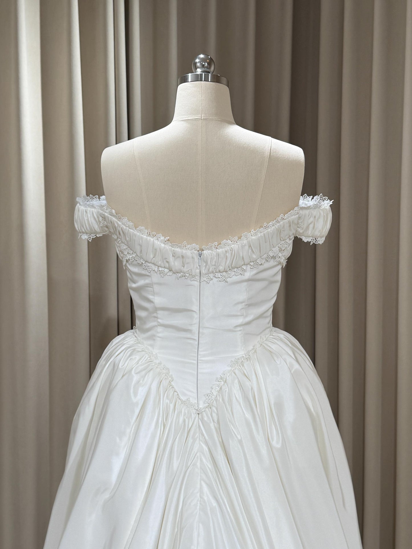 Off the Shoulder Taffeta Wedding Dress with Detachable sleeves, Custom Modest Courthouse Civil Wedding Princess Ball Gown
