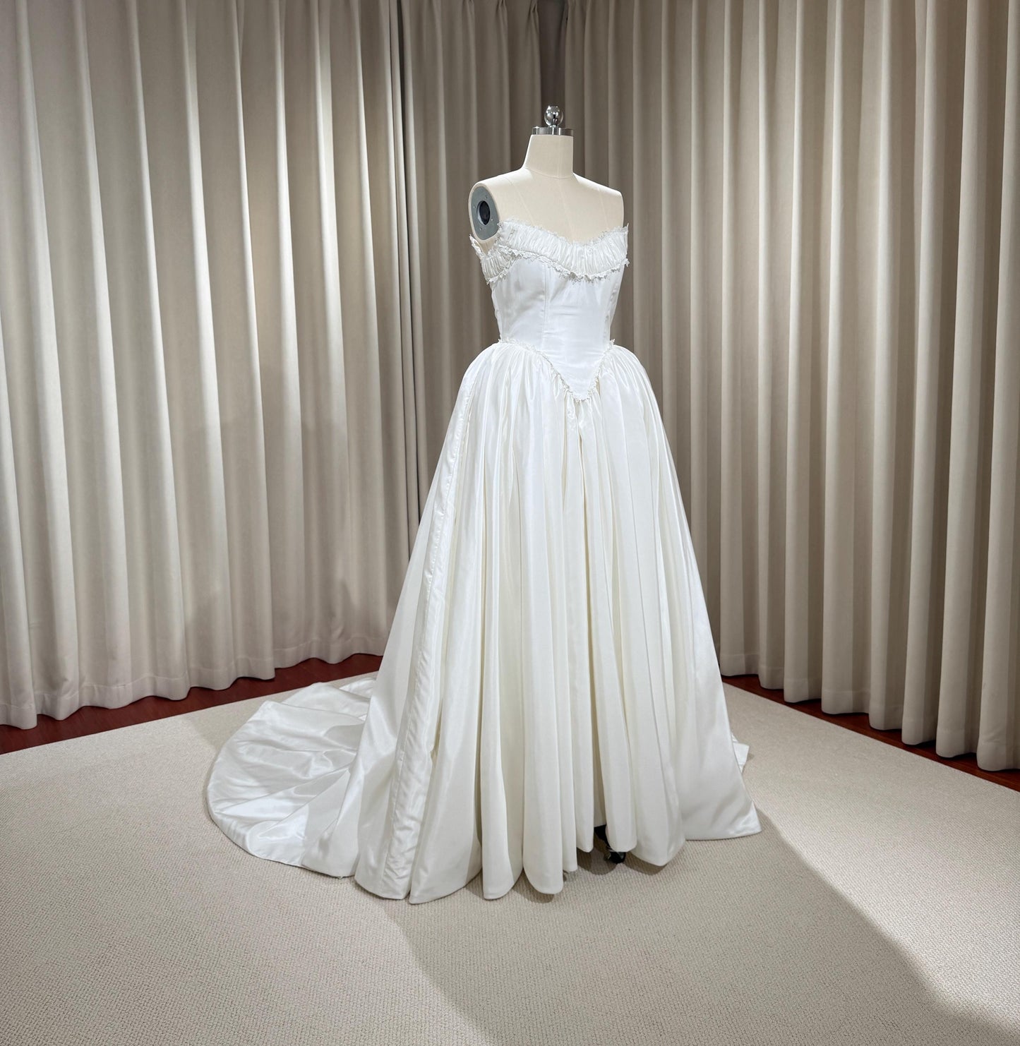 Off the Shoulder Taffeta Wedding Dress with Detachable sleeves, Custom Modest Courthouse Civil Wedding Princess Ball Gown