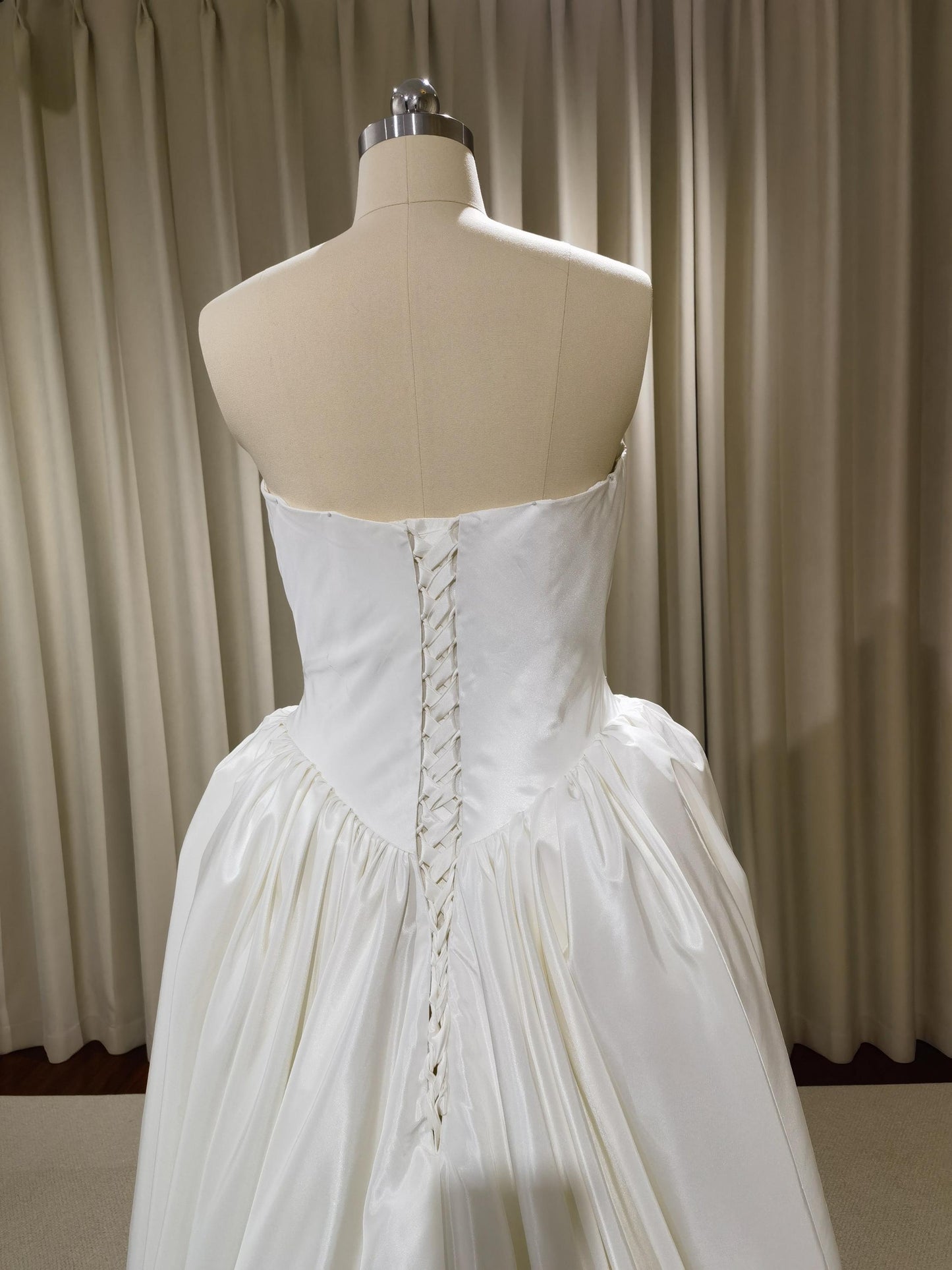 Minimalist Drop Wasit Taffeta Wedding Dress, Custom Modest Courthouse Civil Wedding Princess Ball Gown