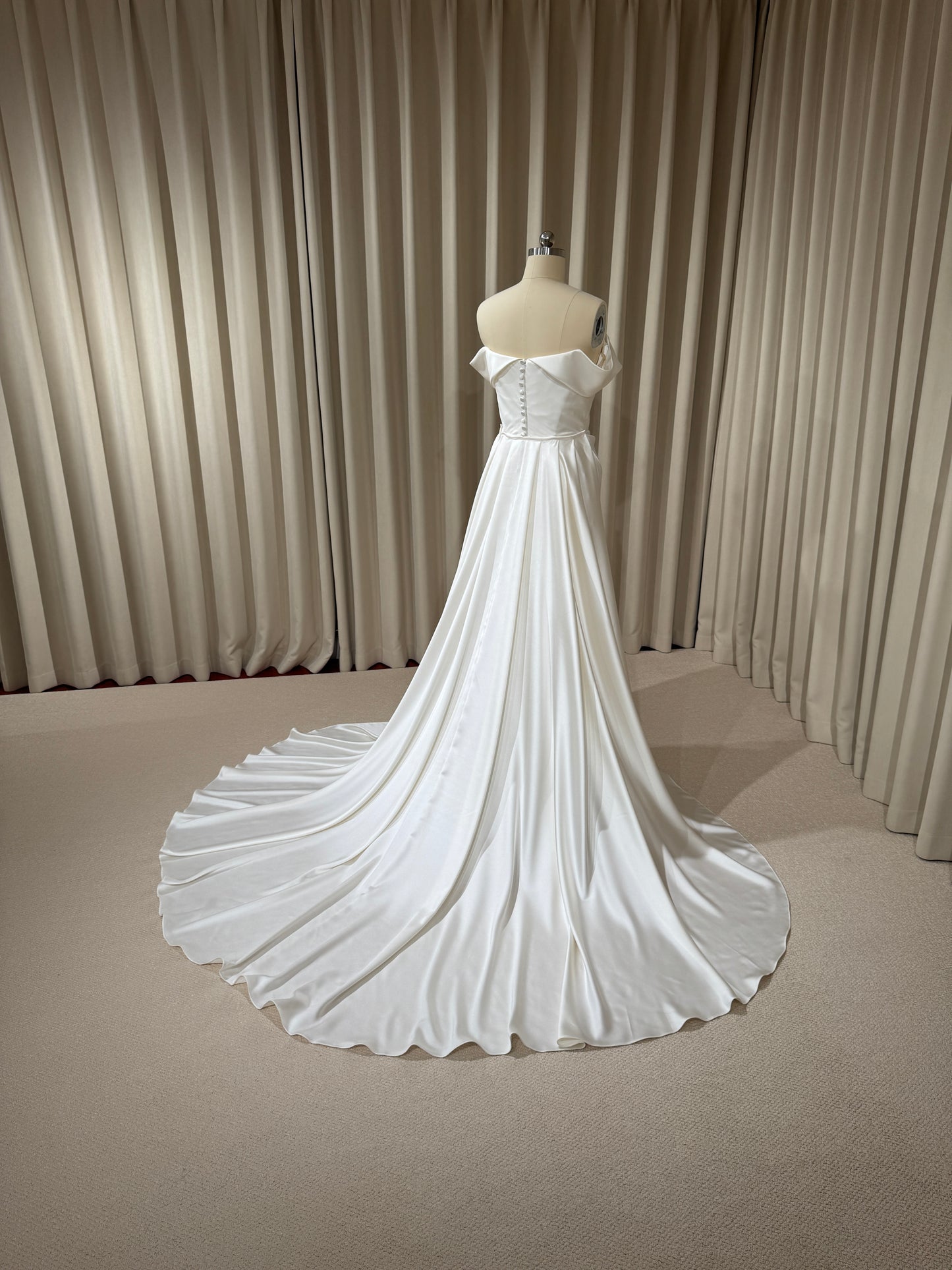 Grace New Version| Sample dress