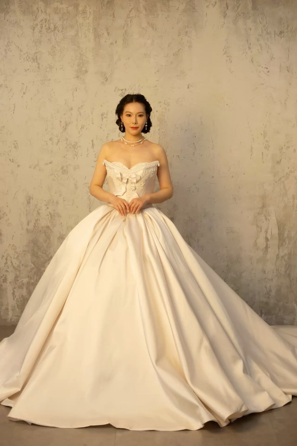 Victoria | Sample dress