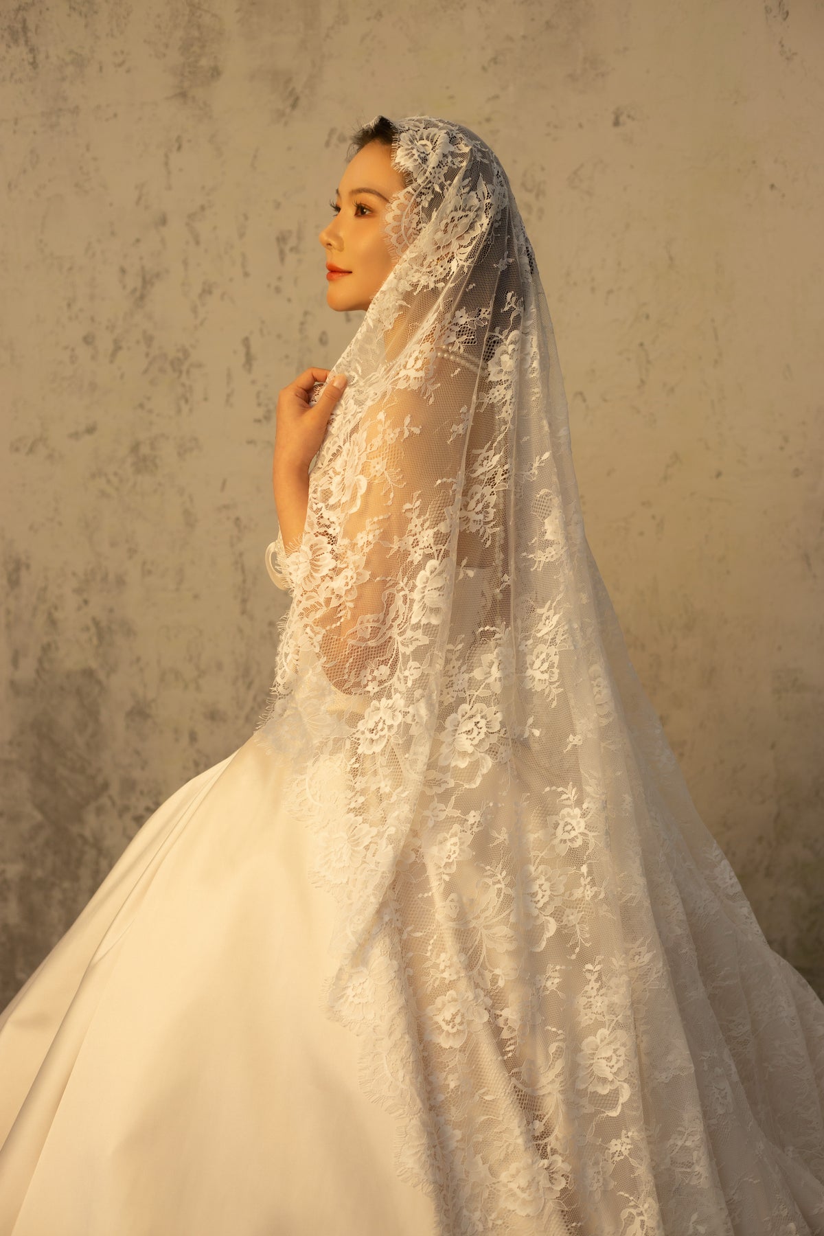 Victoria | Detachable Lace Long Sleeve Satin Corset Ball Gown Wedding Dress