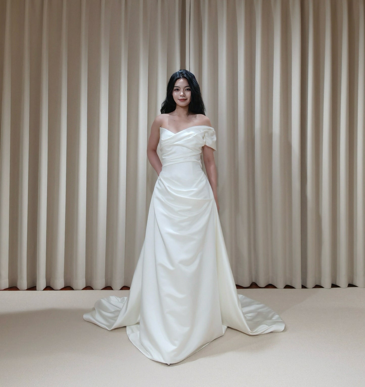 Barbora | One Shoulder Satin Corset Ball Gown Wedding Dress