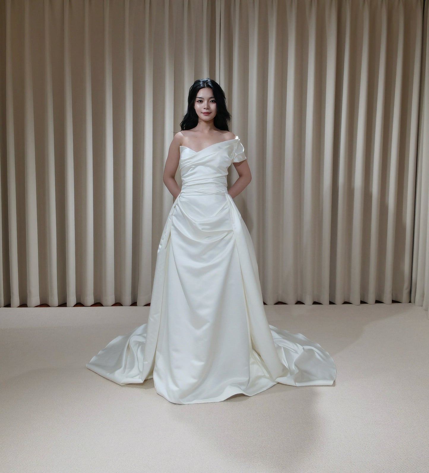 Barbora | One Shoulder Satin Corset Ball Gown Wedding Dress