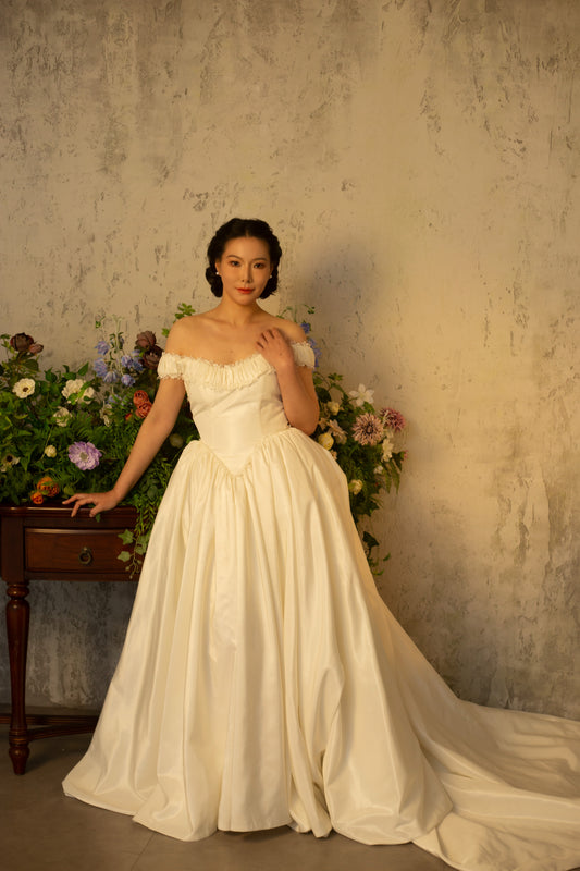 Florence | Off the Shoulder Taffeta Ball Gown Wedding Dress with Detachable Sleeves