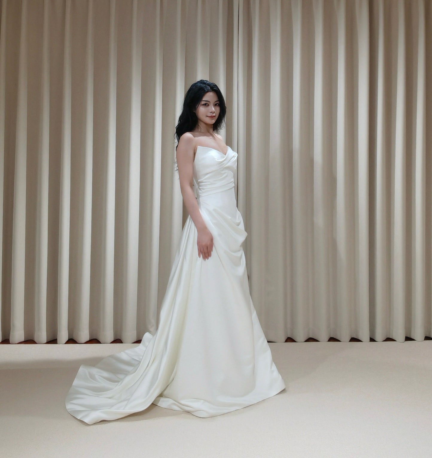 Barbora | One Shoulder Satin Corset Ball Gown Wedding Dress