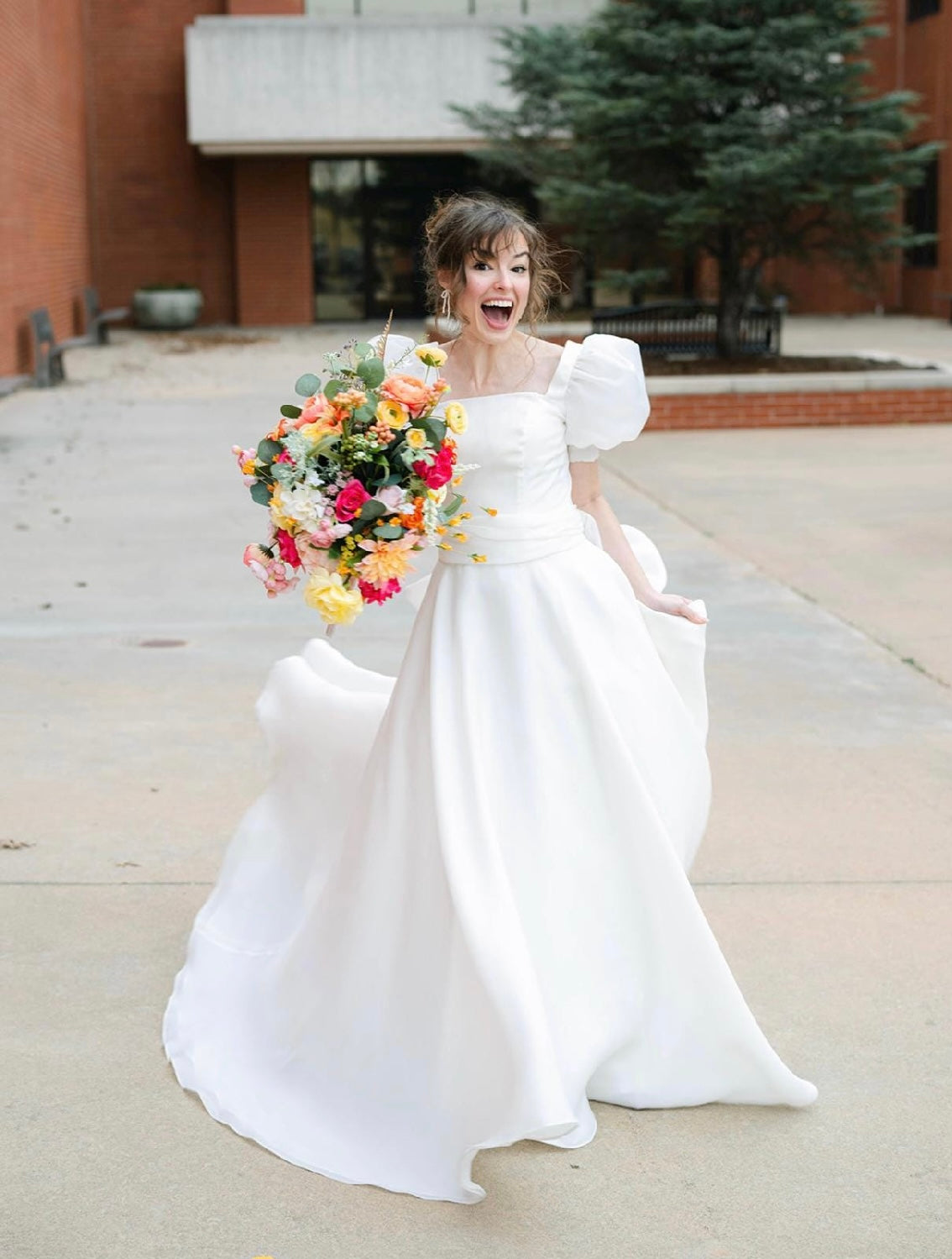 Diana | Puff Sleeve Square Neck Organza Corset Wedding Dress