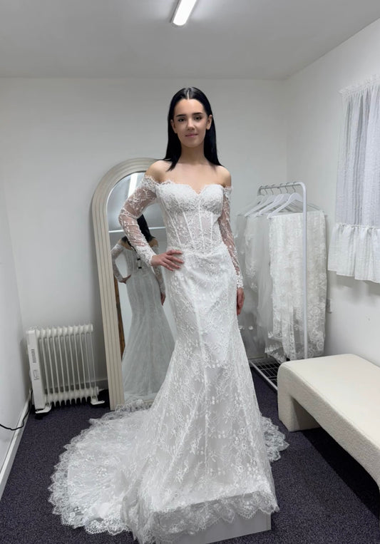 Hailey | Sample dress