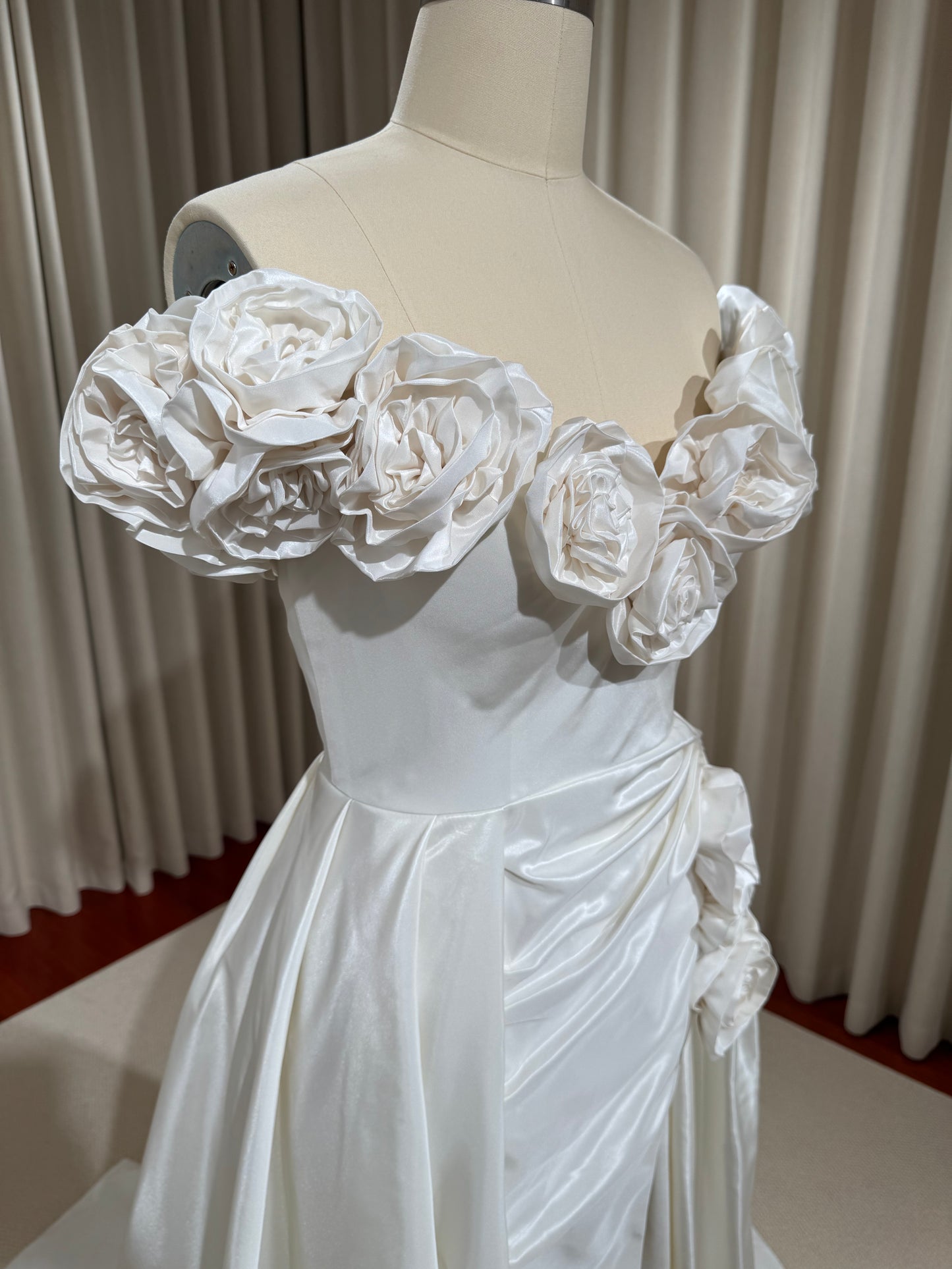 Margott | Off-the-Shoulder Taffeta Wedding Dress with 3D Floral Detail & Front Slit