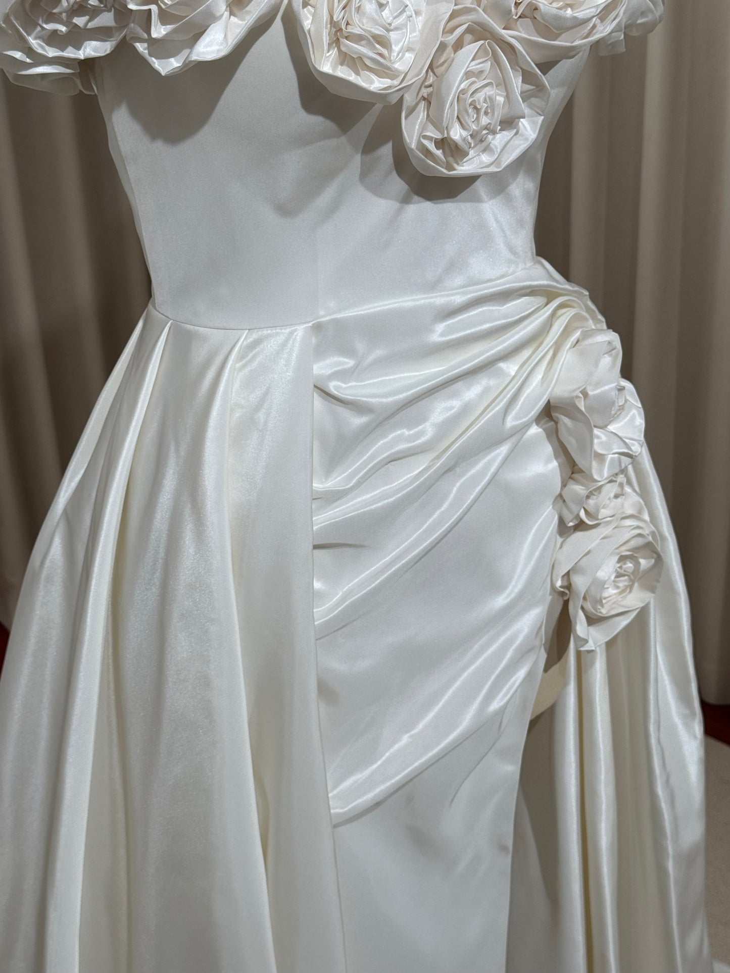 Margott | Off-the-Shoulder Taffeta Wedding Dress with 3D Floral Detail & Front Slit
