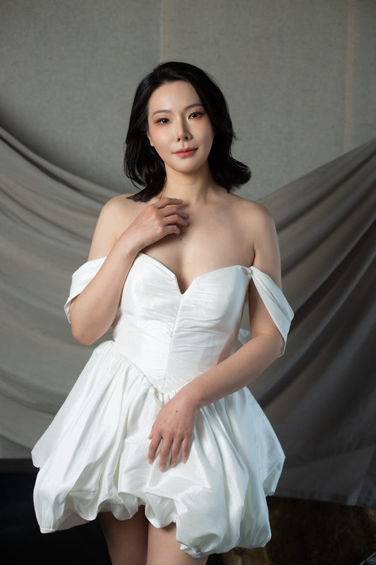 Tabitha | Sample dress