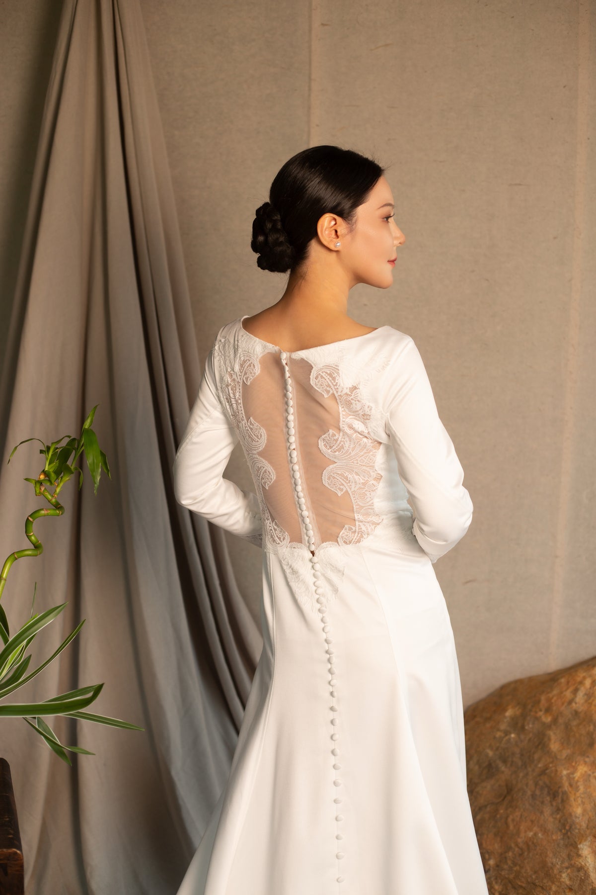 Bella | Sample dress