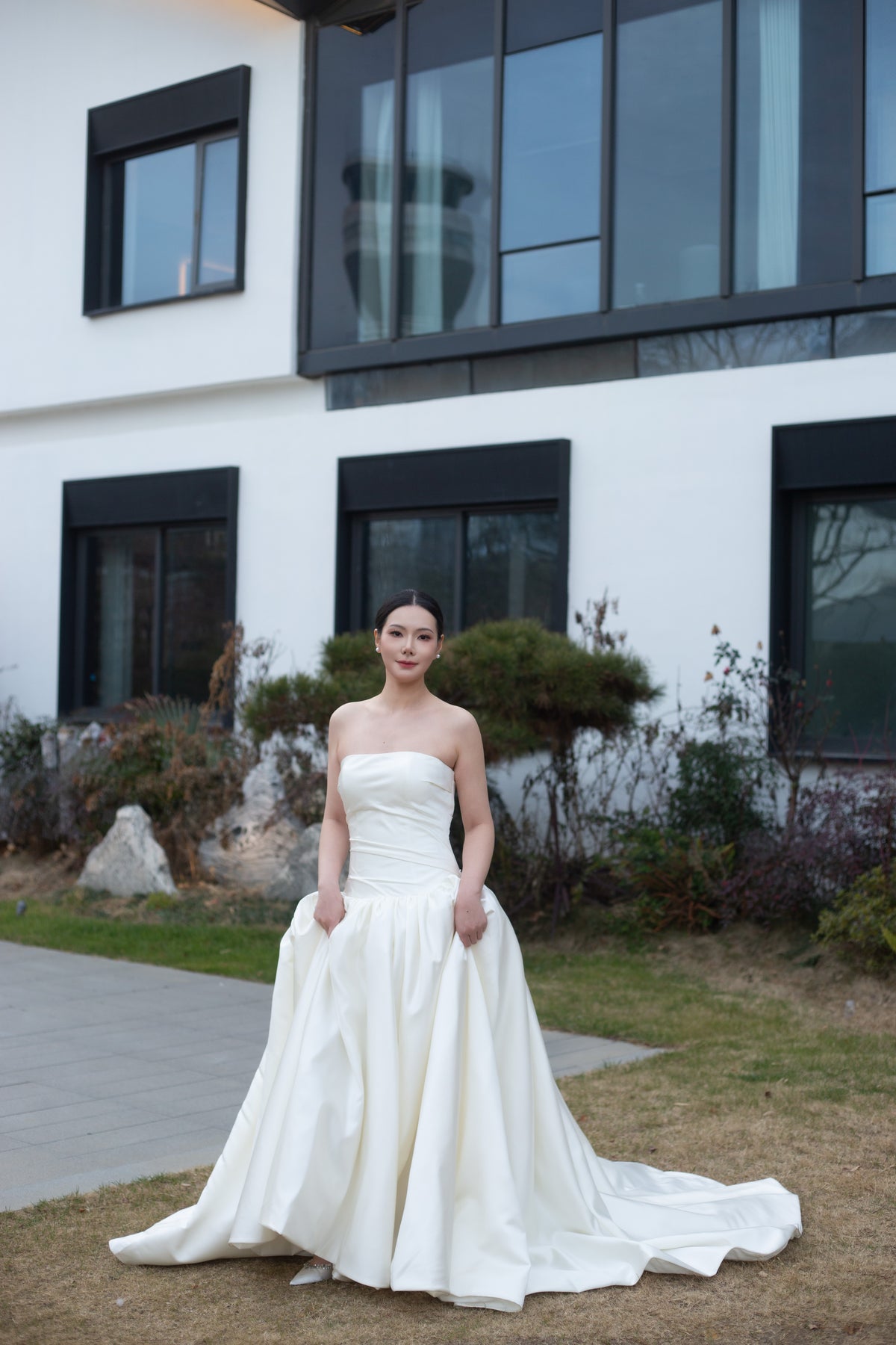 Bridget | Sample dress