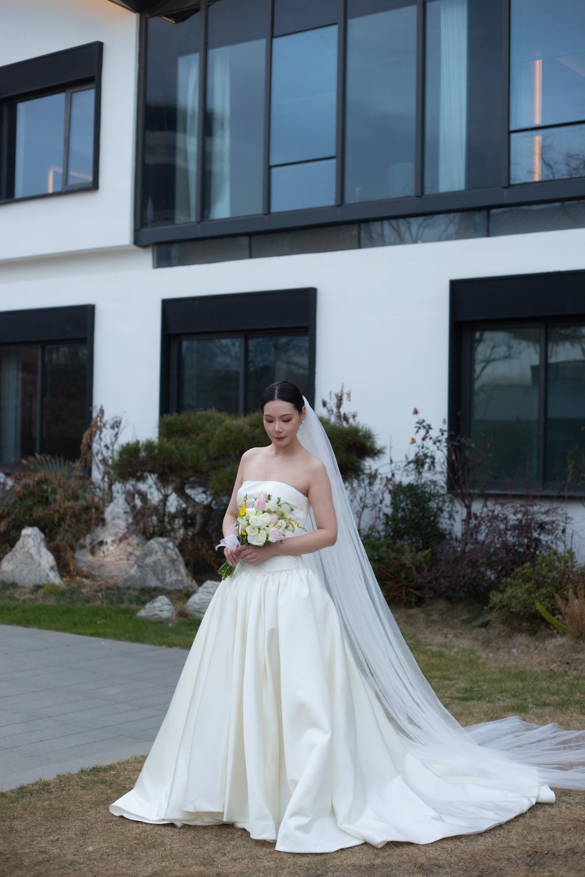 Bridget | Sample dress