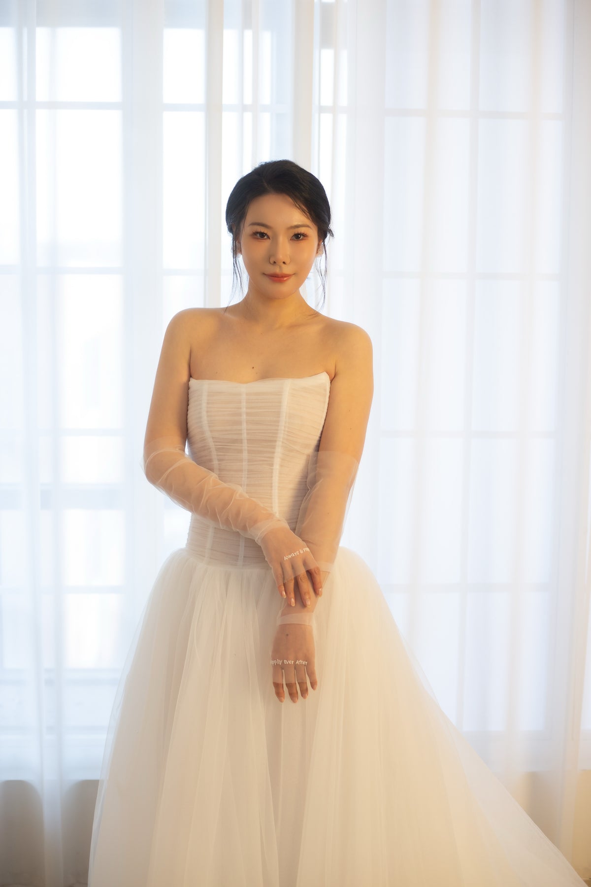 Lydia | Sample dress