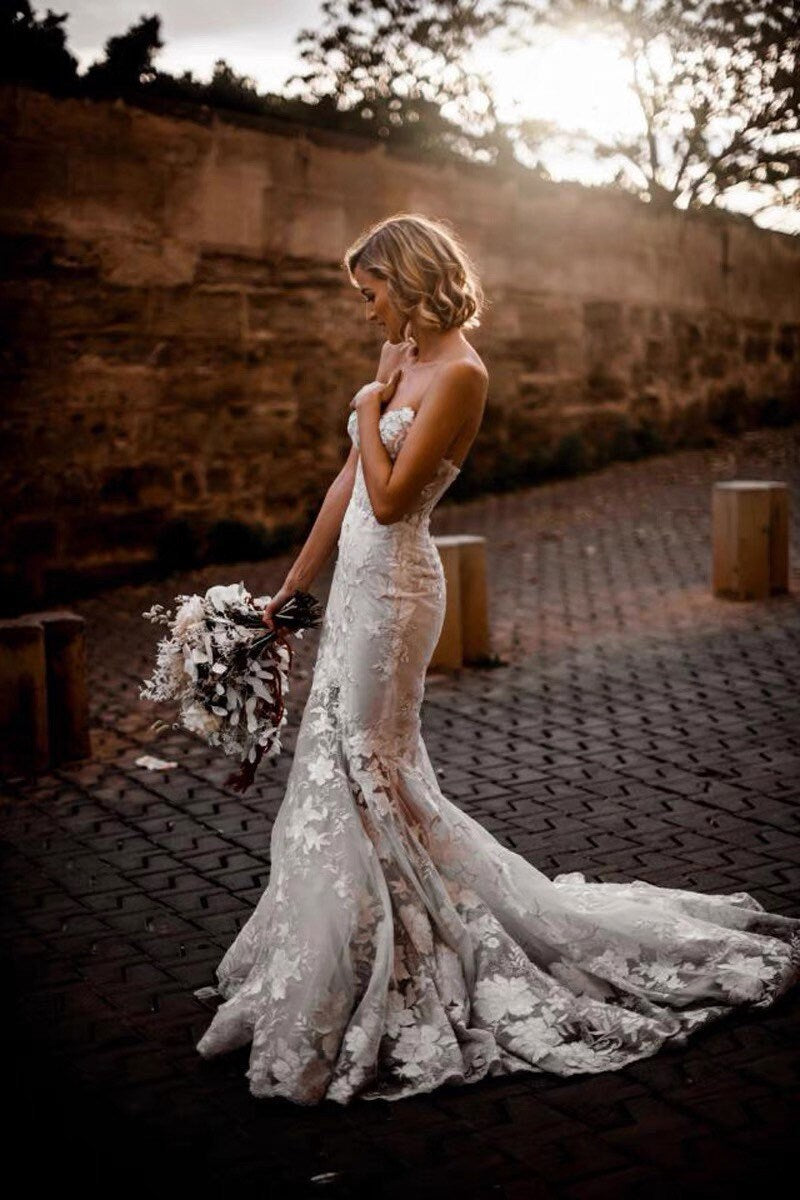 custom made lace wedding dress Wedding Dress Regencycore Lace, Custom Made Embroidery Bridal Gown, Outdoor Wedding Wear