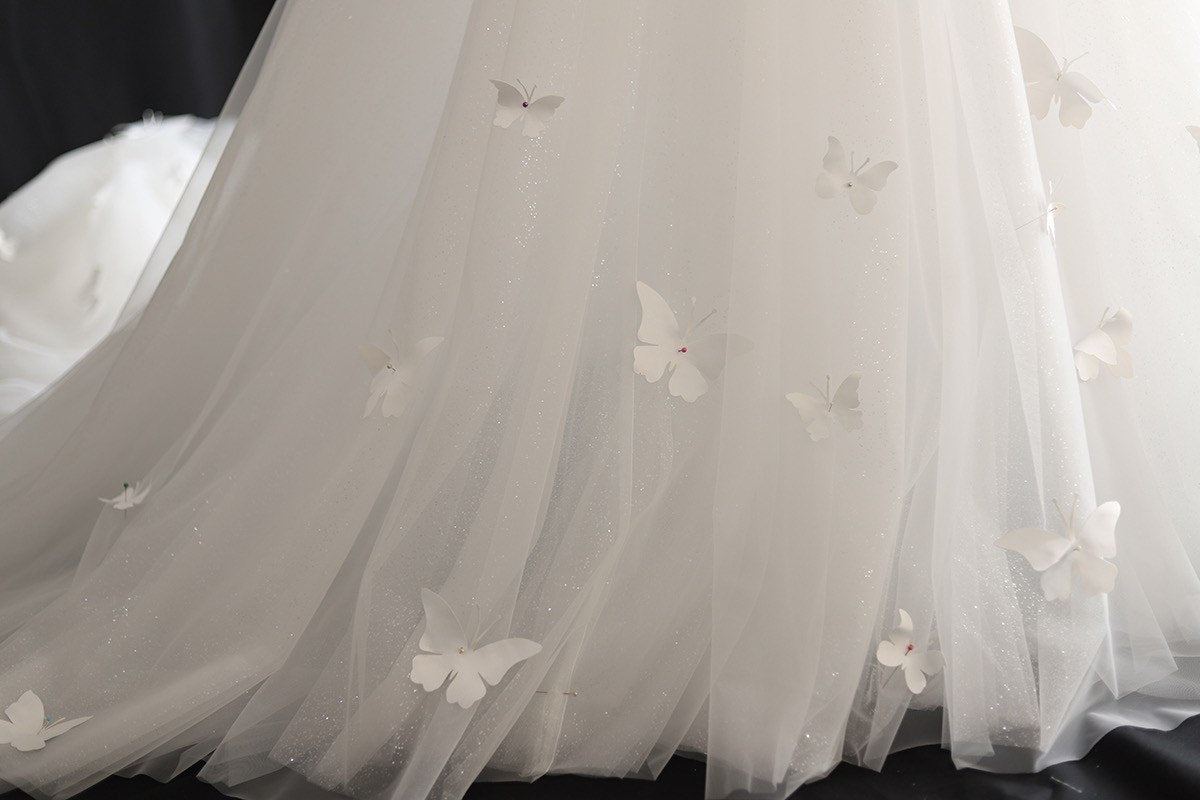 Detachable Wedding Bridal Tulle Skirt with 3D Butterfly. Wedding Photo Shoot Soft Maxi Long Skirt. Wedding gift for brides