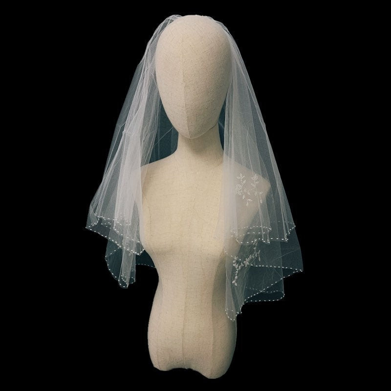 Unique Wedding Bridal Veil with Beaded Flowers. Wedding gift for brides.