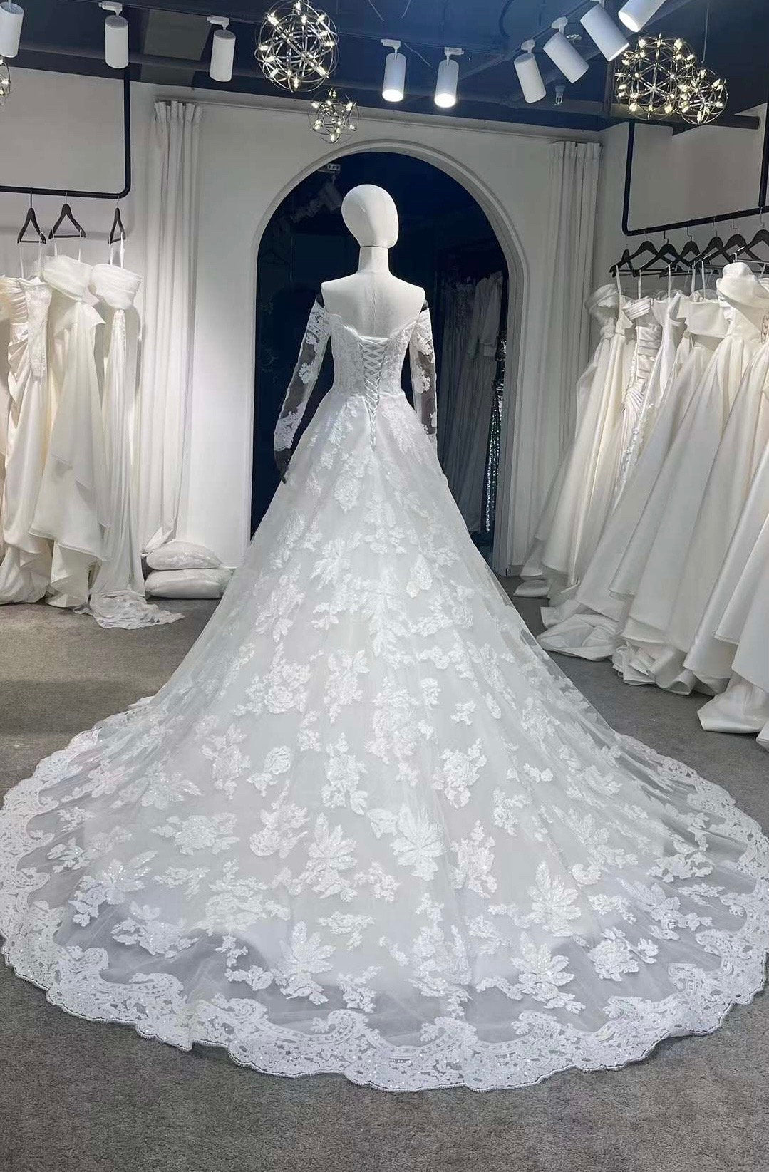 Long sleeve off the shoulder lace wedding dress, romantic princess bal Long sleeve off the shoulder lace wedding dress, romantic princess bal