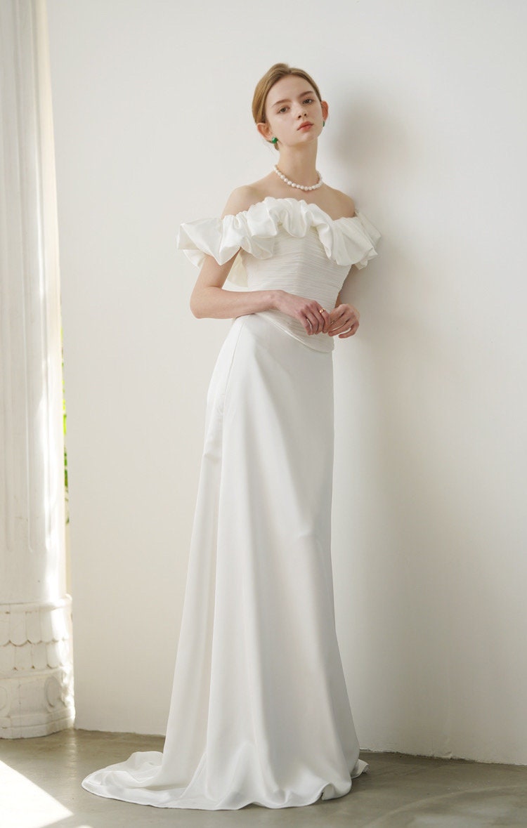 Minimalist simple unique satin mermaid wedding dress, Off shoulder courthouse civil reception dress, Casual rehearsal modest elopement gown