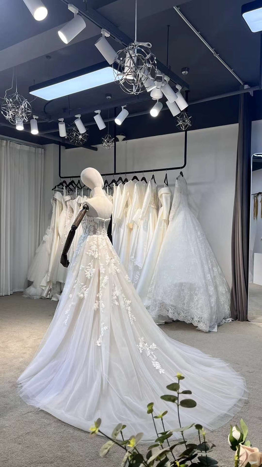 Fairy lace strapless A-line Wedding Bridal Dress Unique Custom Reception Elopement Dress for Courthouse Civil Wedding