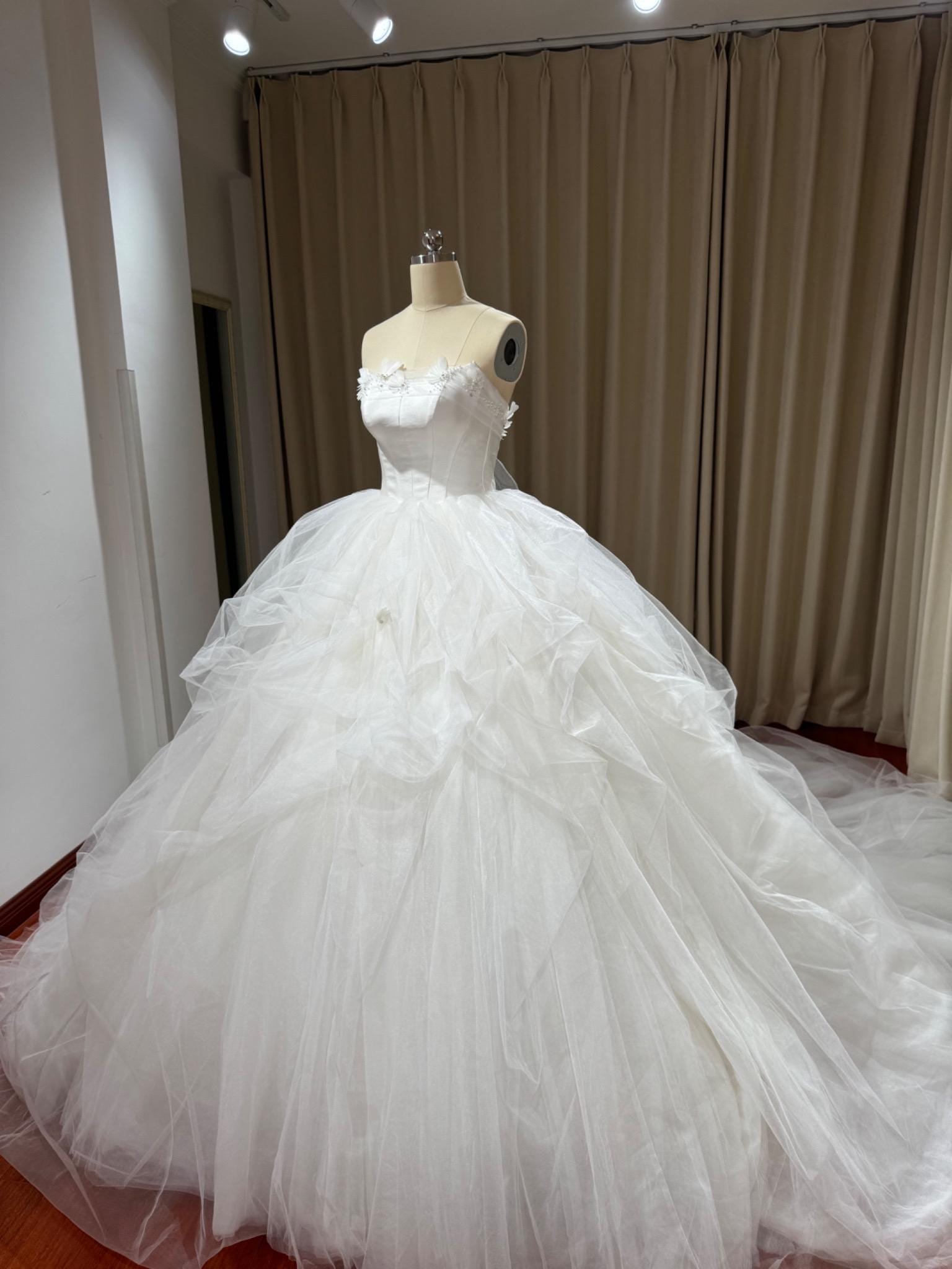 satin pearl wedding dress Illusion neckline Pearls Strapless Satin Wedding Dress Bridal Gowns With Train QW8073 US8 / White & Ivory