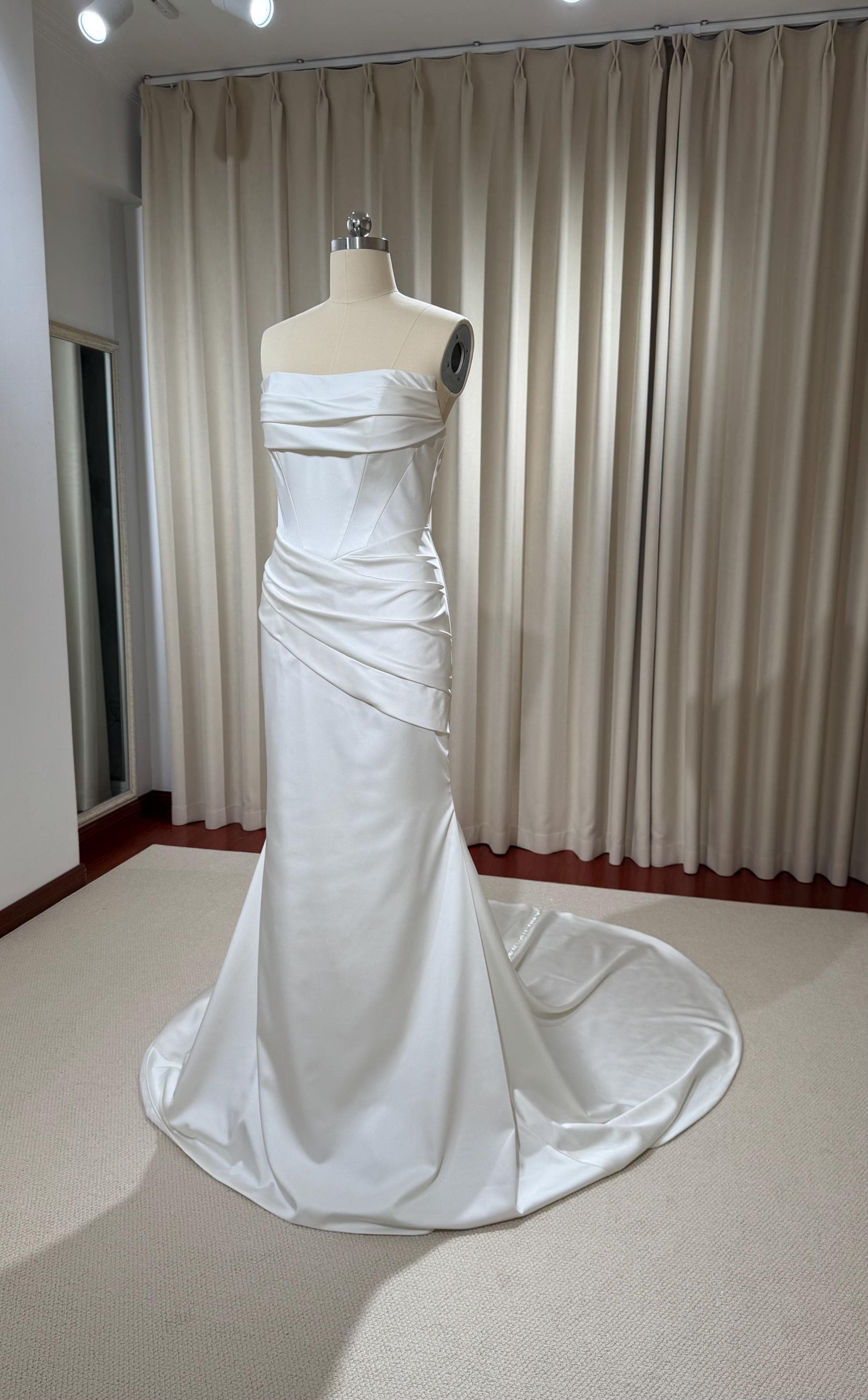 Minimalist Satin Corset Wedding Bridal Dress, Custom Simple Modest Reception Elopement Dress for Bride, Unique Courthouse Civil Wedding Gown