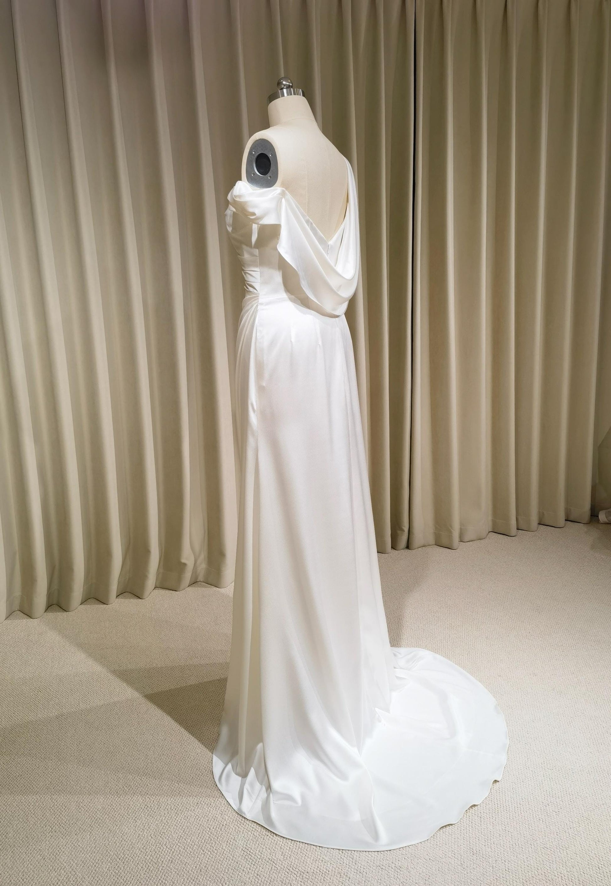 Minimalist One Shoulder Satin Corset Mermaid Wedding Dress | Josie