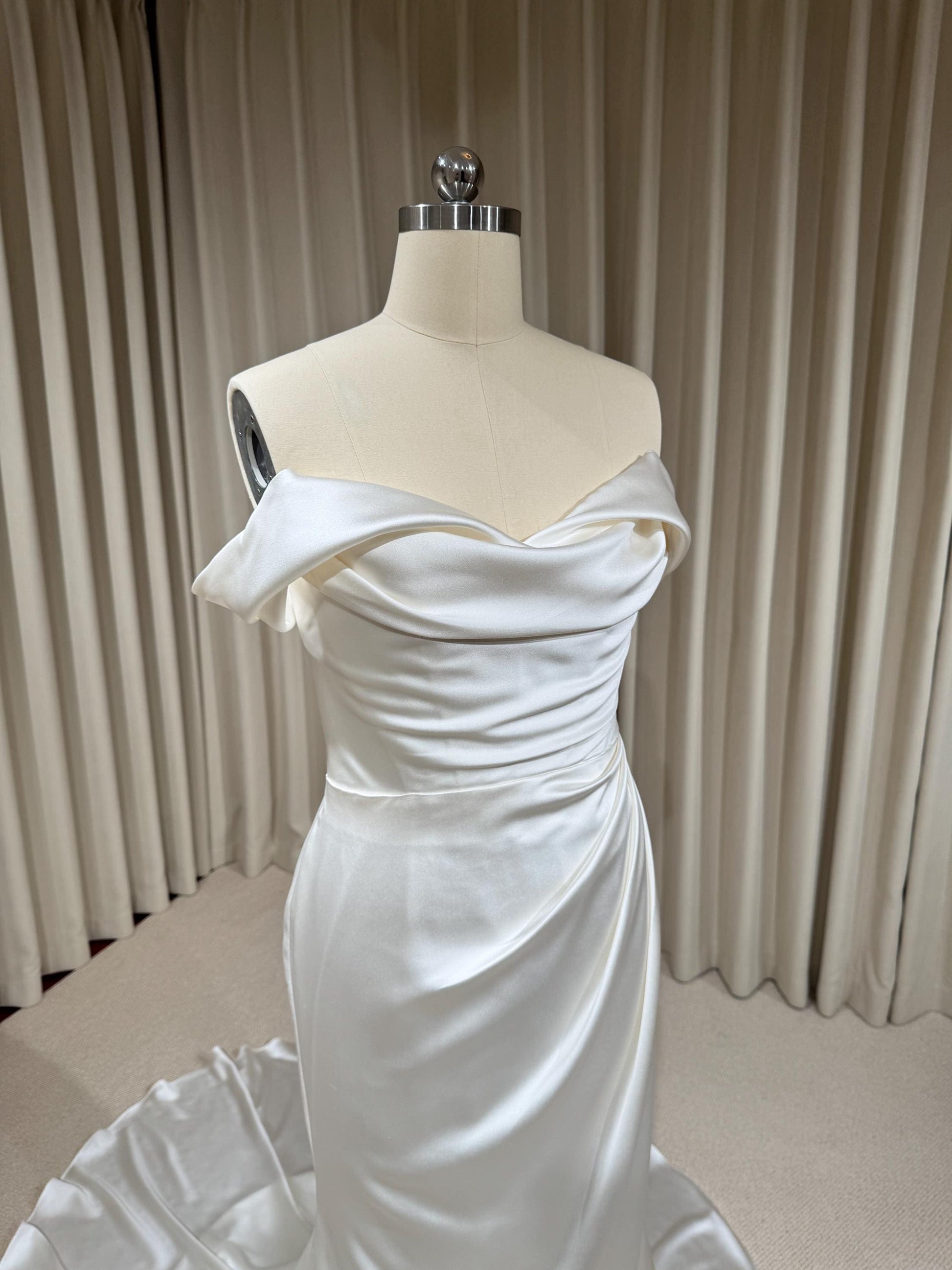 Minimalist Off Shoulder Satin Corset Mermaid Wedding Dress | Elene