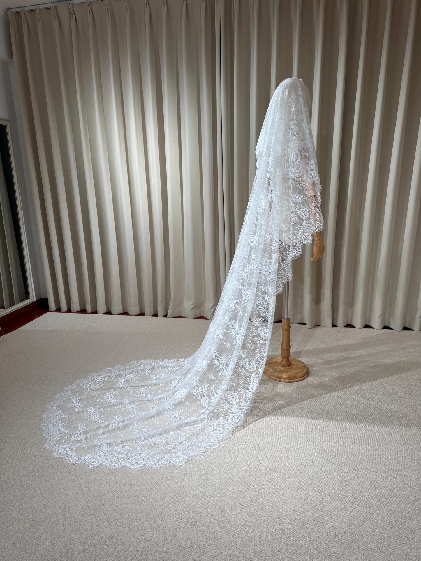 2 Tier Lace Wedding Veil