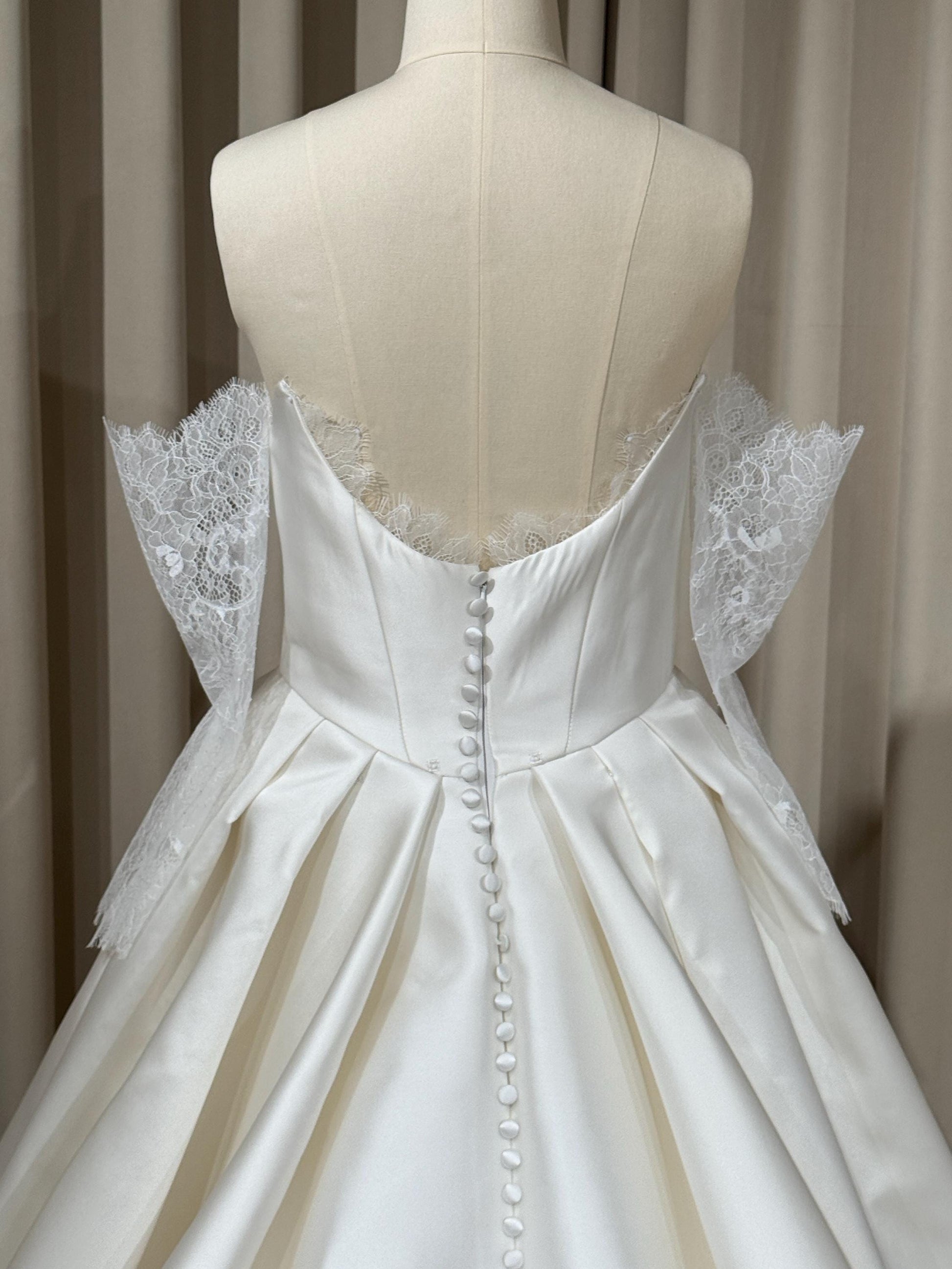 Detachable Lace Long Sleeve Satin Corset Basque Waist Wedding Ballgown | Joanna