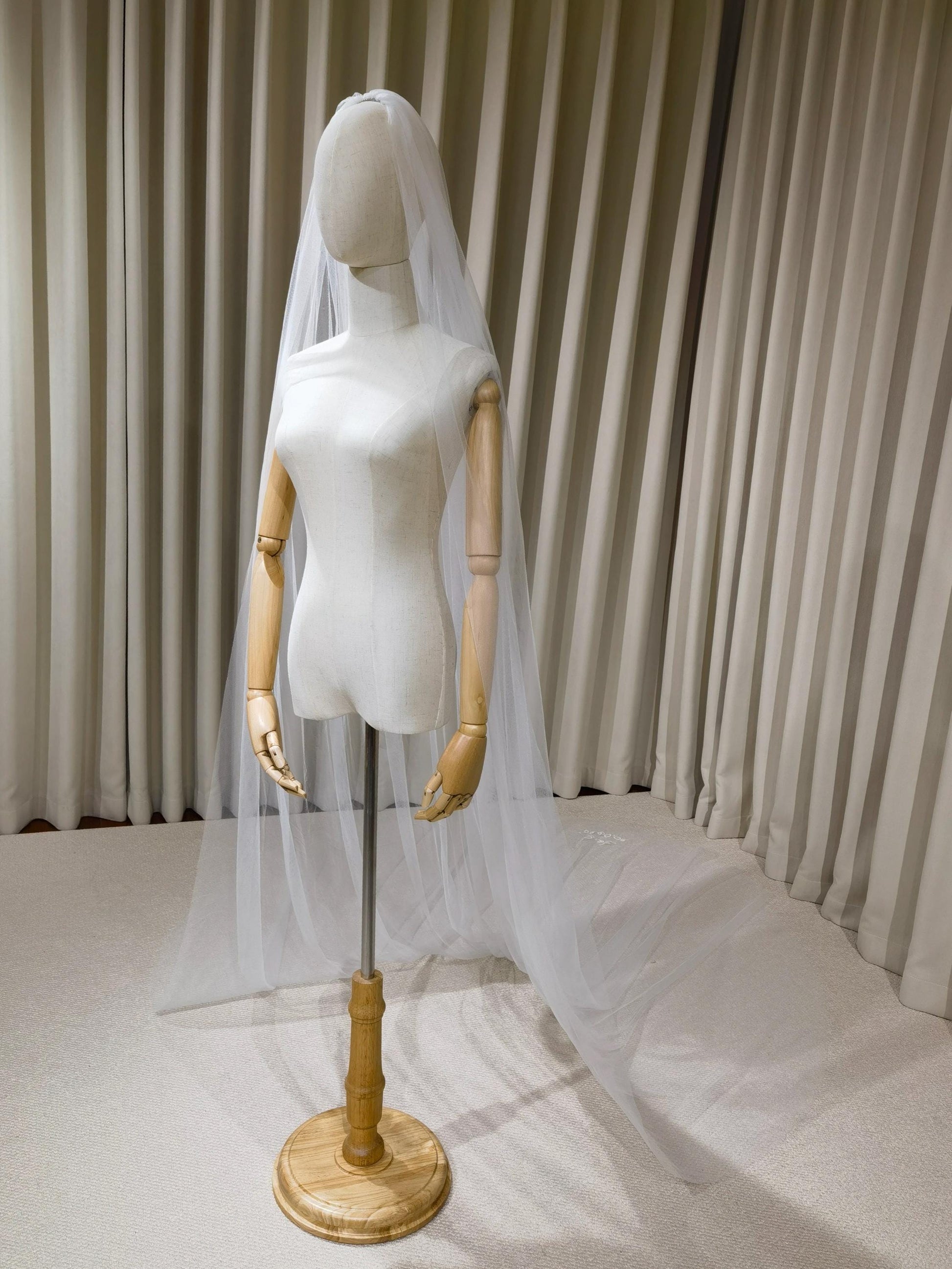 1 Tier Soft Tulle Wedding Veil with Hand Embroidery (Name Initials & Wedding Date)