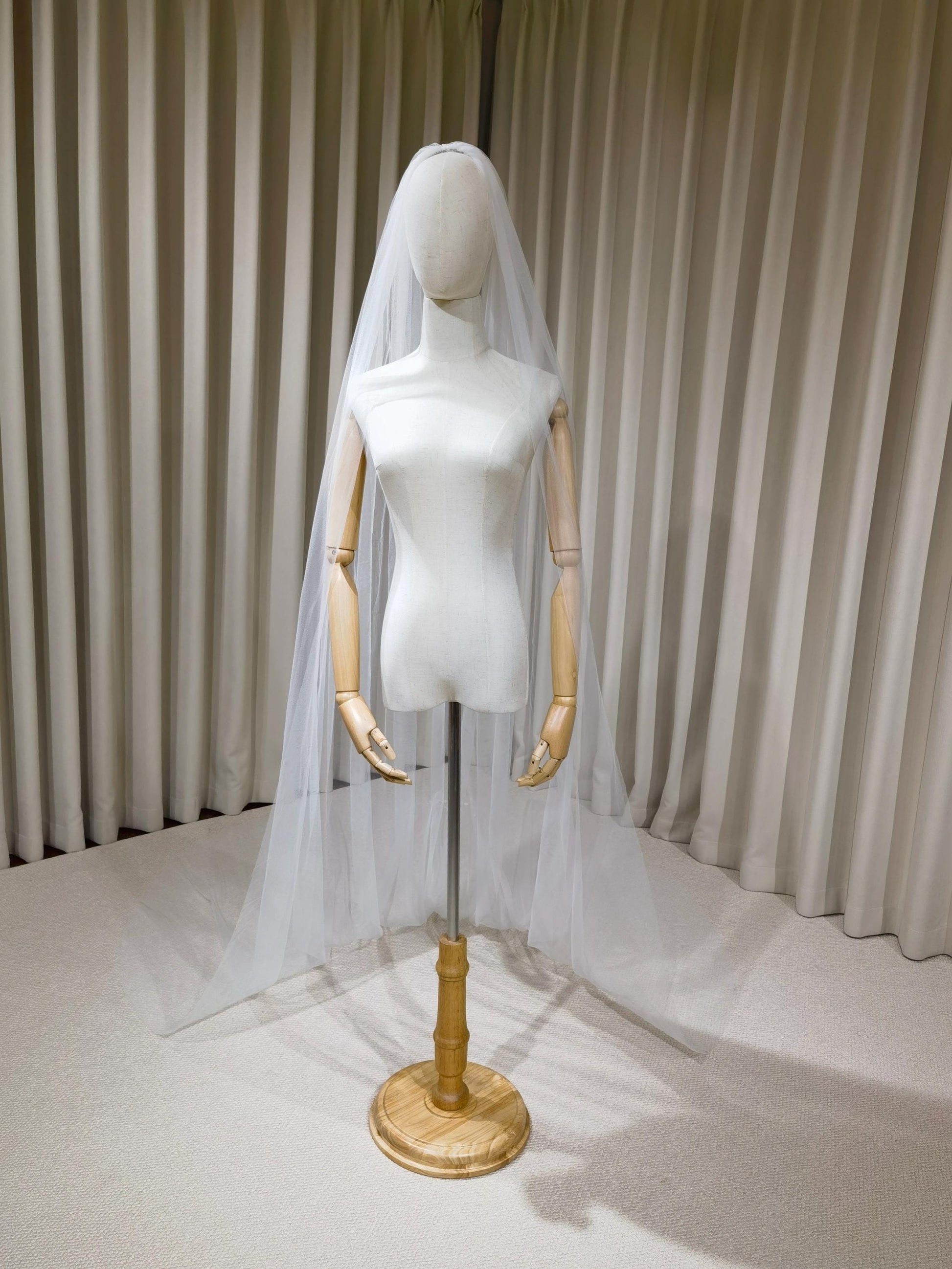 1 Tier Soft Tulle Wedding Veil with Hand Embroidery (Name Initials & Wedding Date)