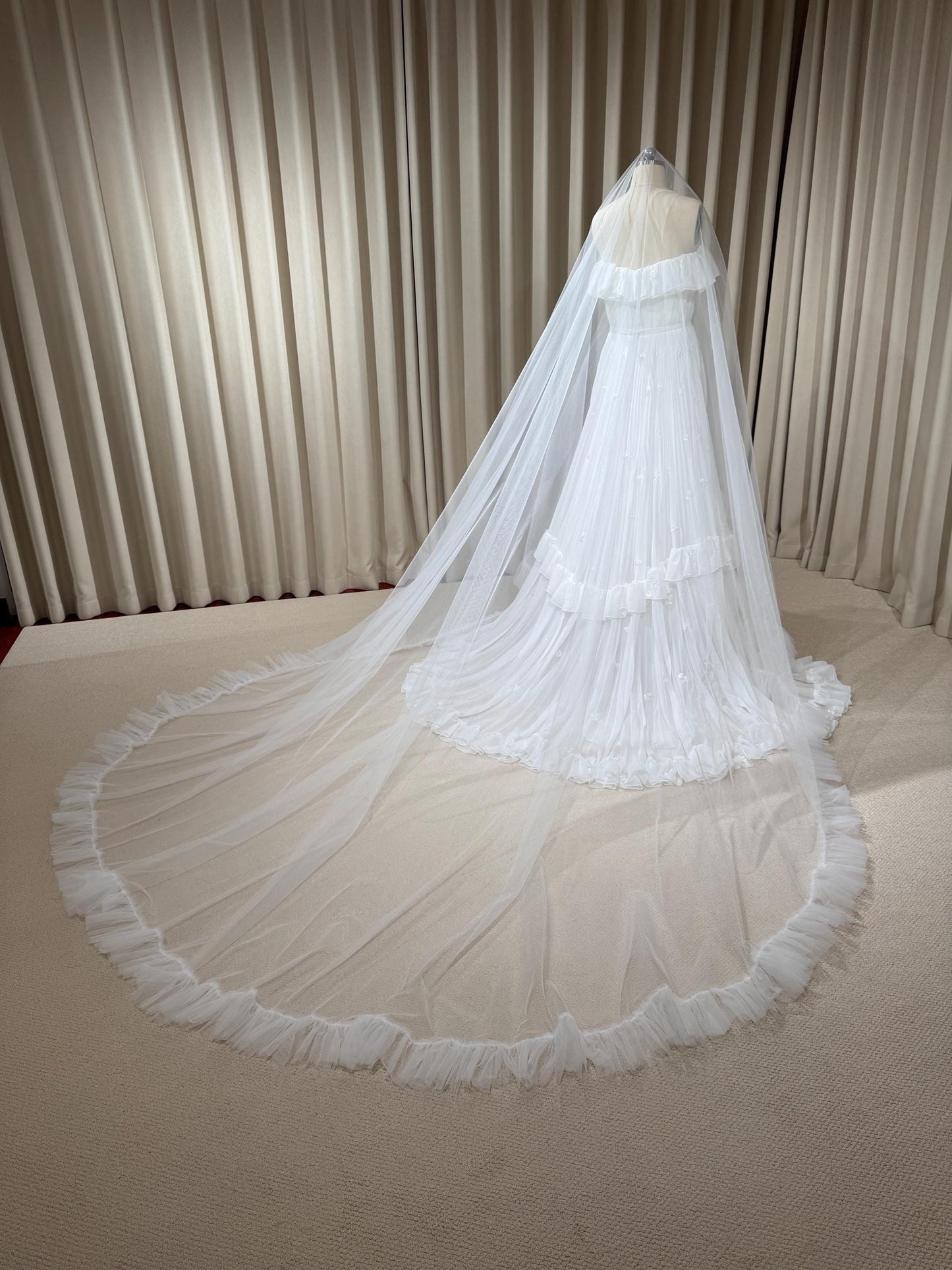 2 Tier Soft Tulle Wedding Veil with Ruffled Edge