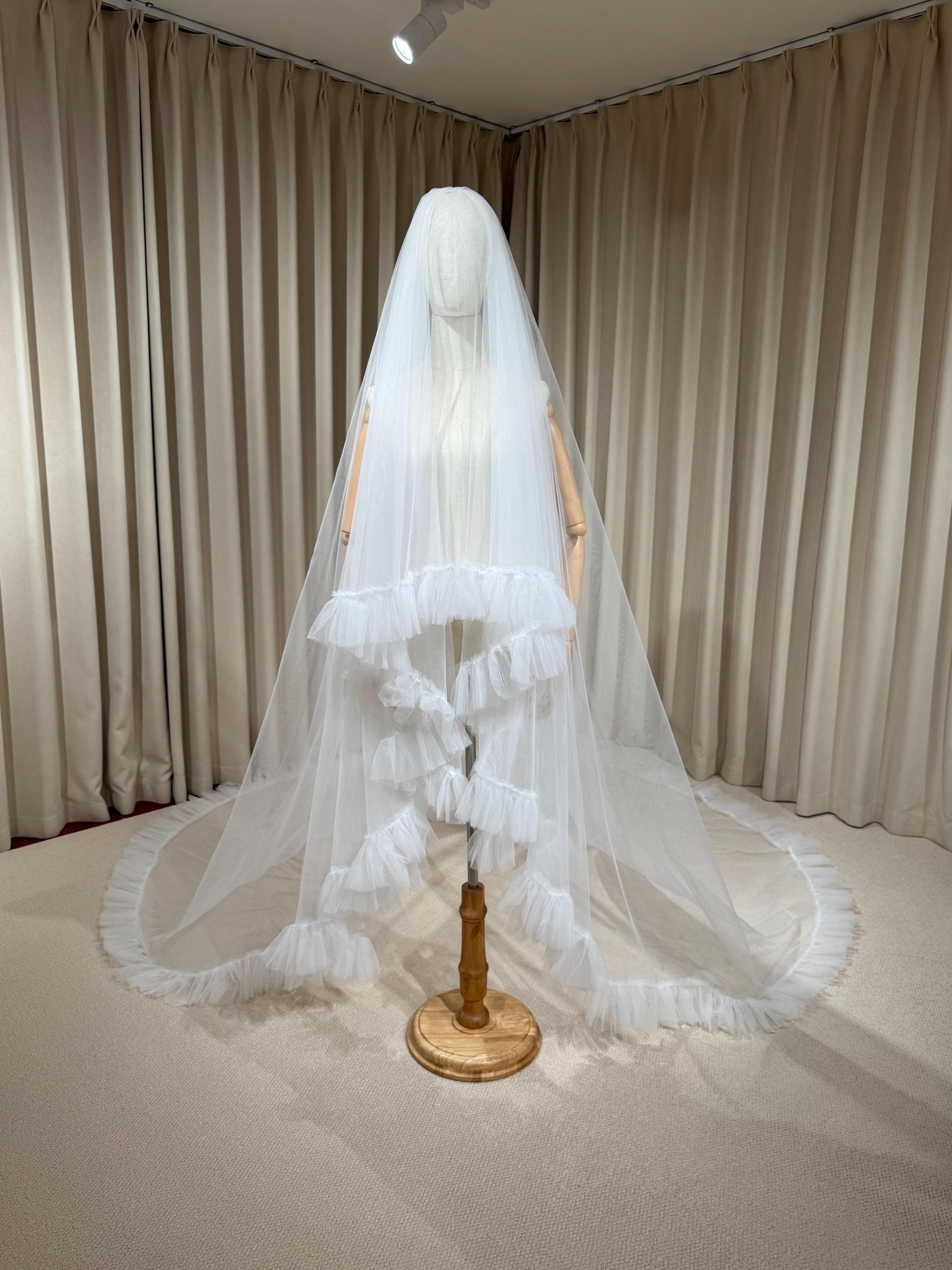 2 Tier Soft Tulle Wedding Veil with Ruffled Edge
