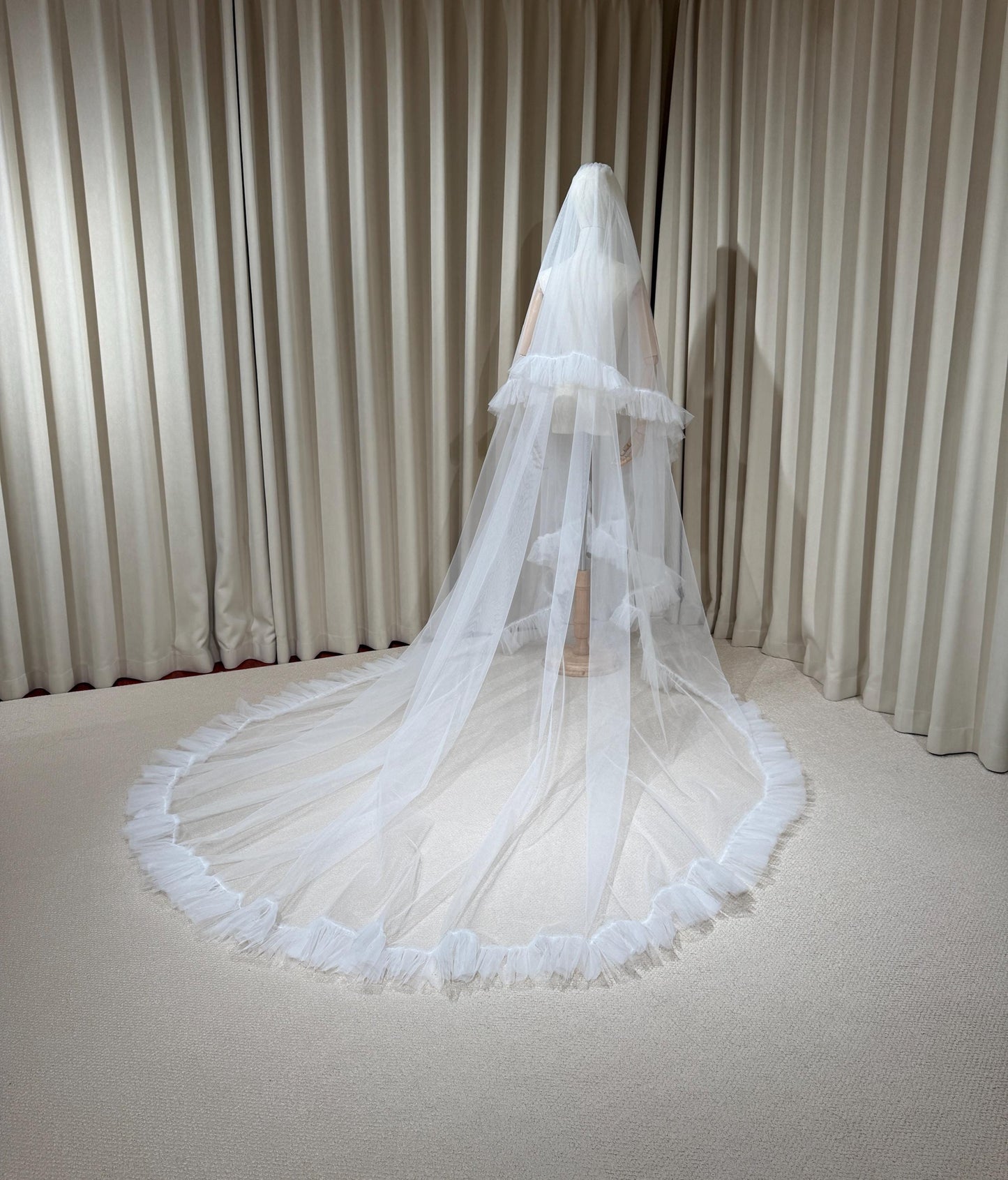 2 Tier Soft Tulle Wedding Veil with Ruffled Edge