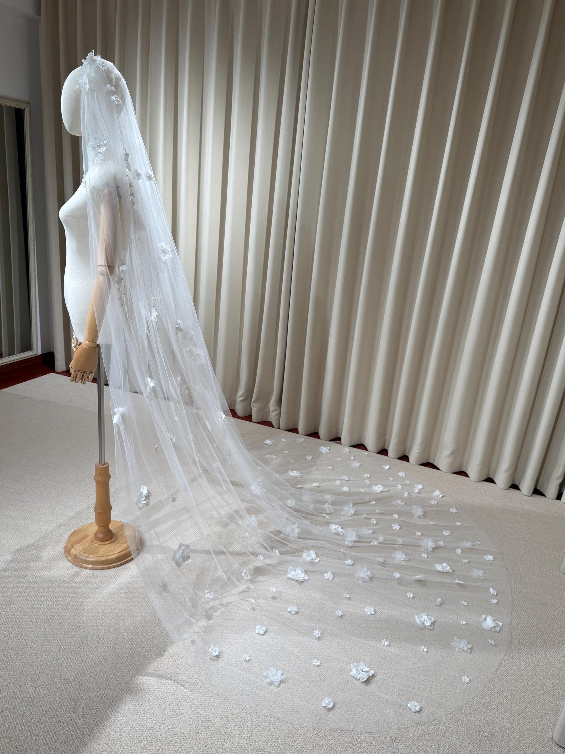 1 Tier 3D Flower Wedding Veil