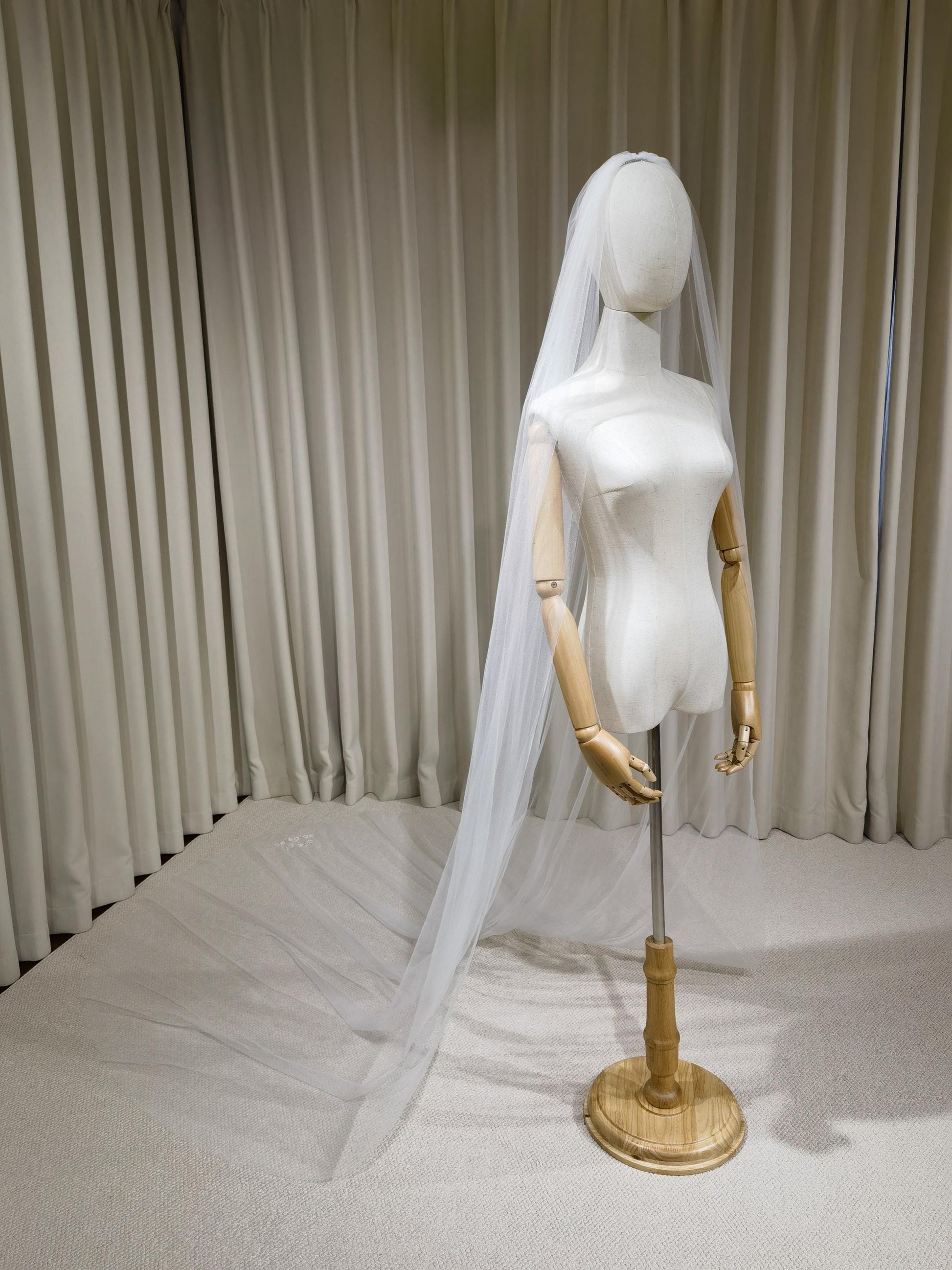 1 Tier Soft Tulle Wedding Veil with Hand Embroidery (Name Initials & Wedding Date)