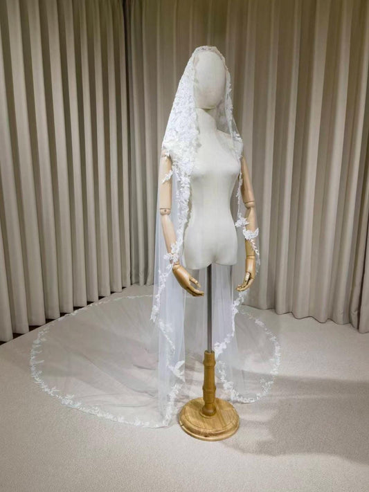 1 Tier Mantilla Lace Beaded Wedding Veil